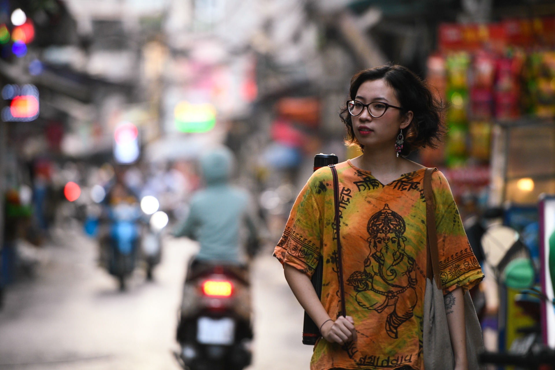 nu nguoi mau khoa than,  dam me hoi hoa anh 22