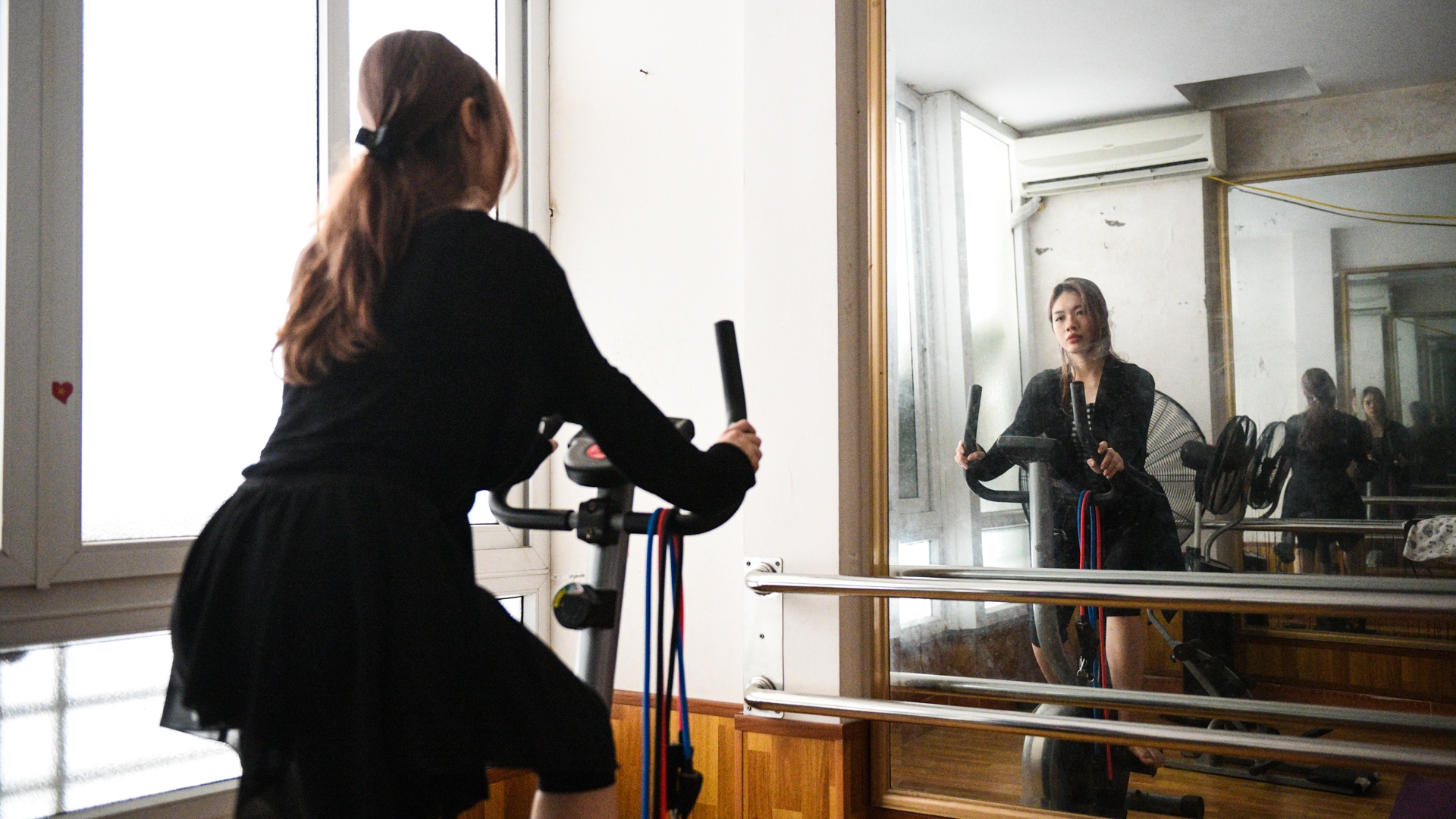 Co giao day mua anh 16