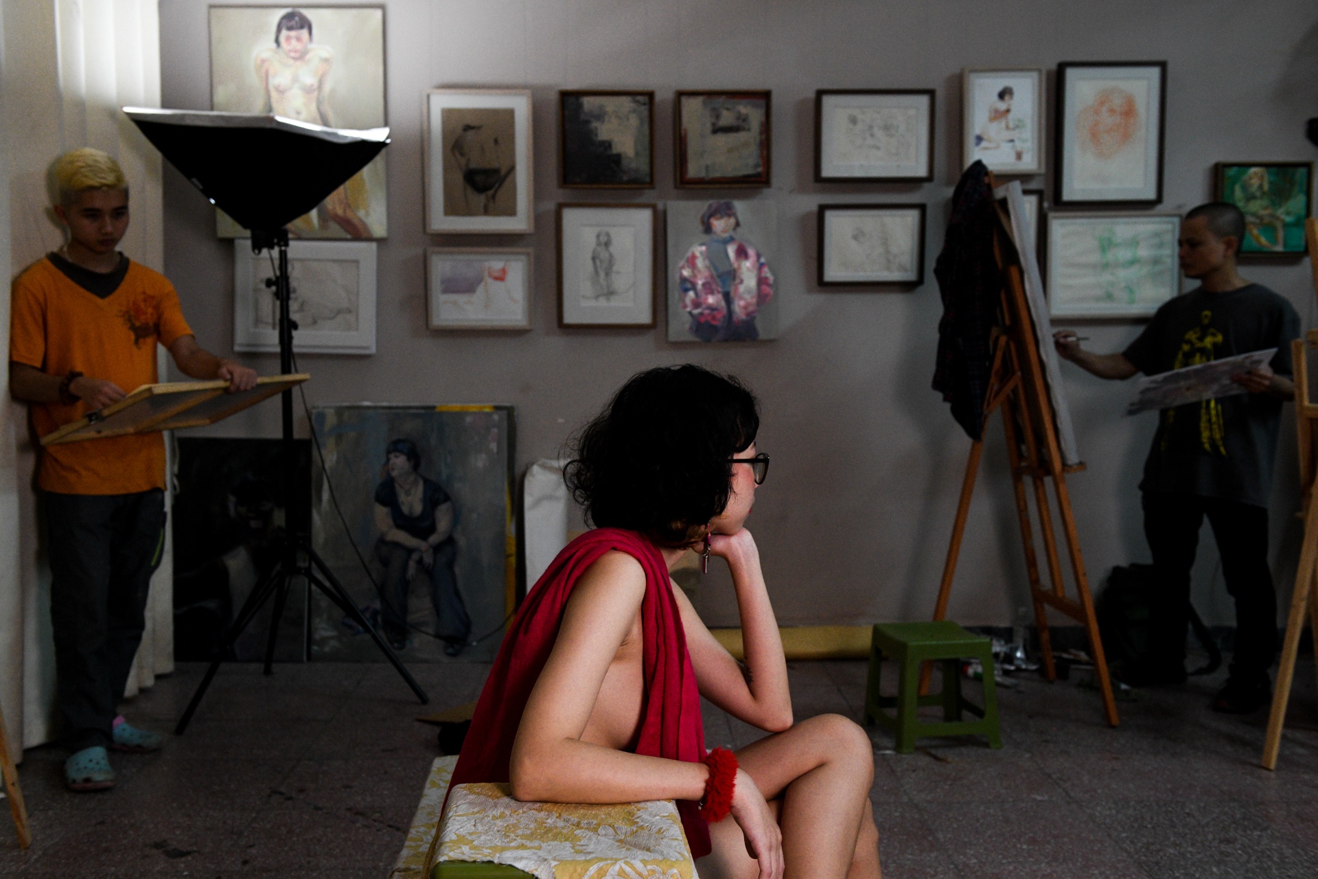 nu nguoi mau khoa than,  dam me hoi hoa anh 3