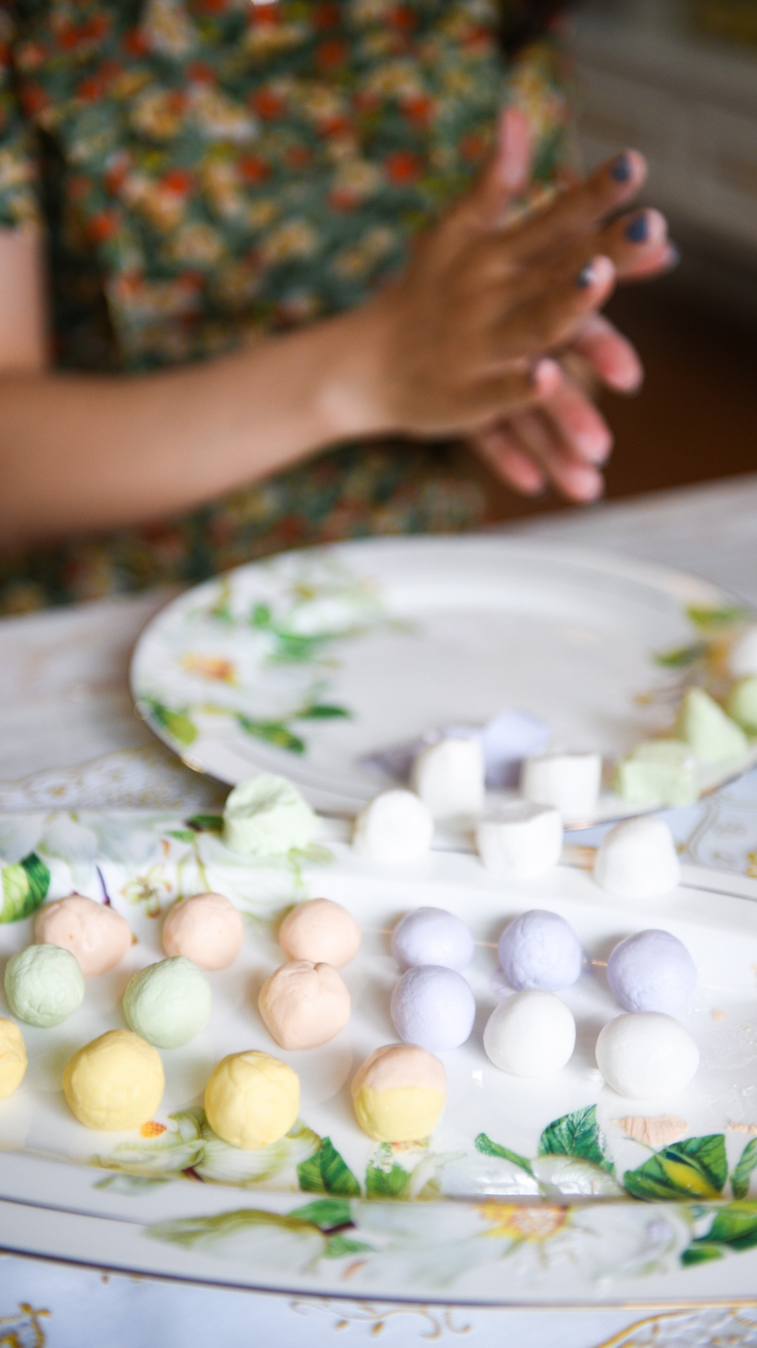 Banh troi ngu sac,  cac buoc lam banh troi anh 12