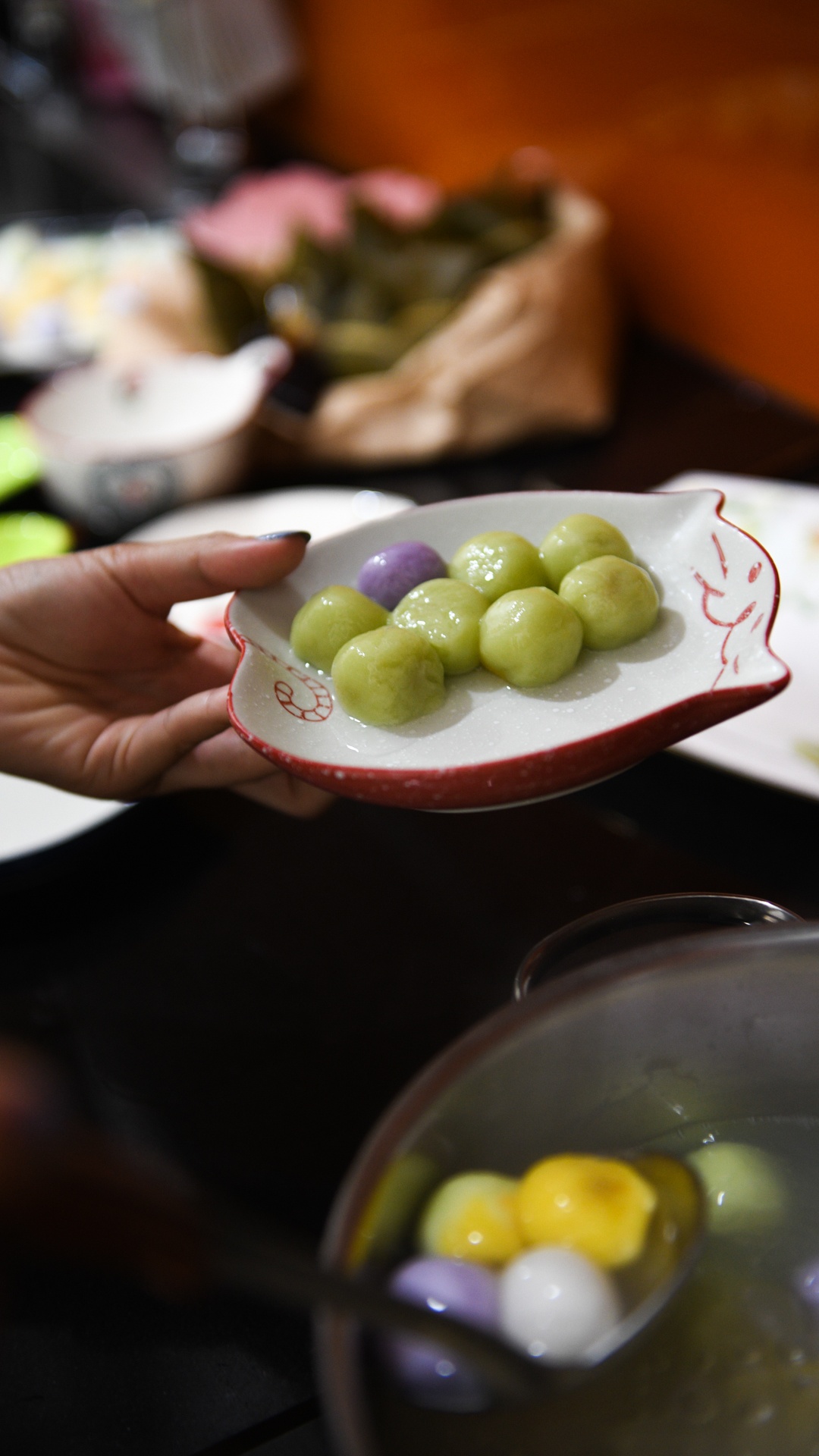 Banh troi ngu sac,  cac buoc lam banh troi anh 20