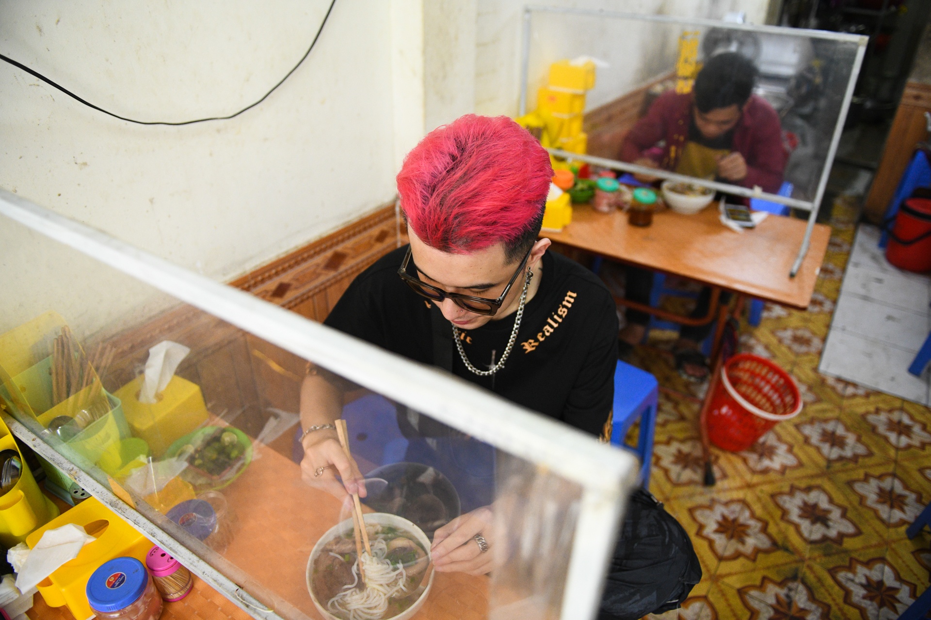 Cuoc song dao lon,  dich covid-19 bung phat,  dai dich covid-19 anh 6