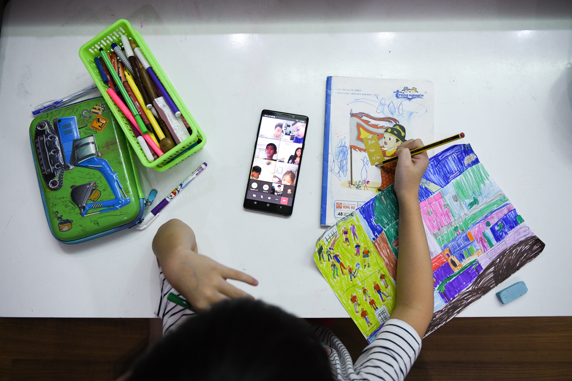 Cuoc song dao lon,  dich covid-19 bung phat,  dai dich covid-19 anh 10