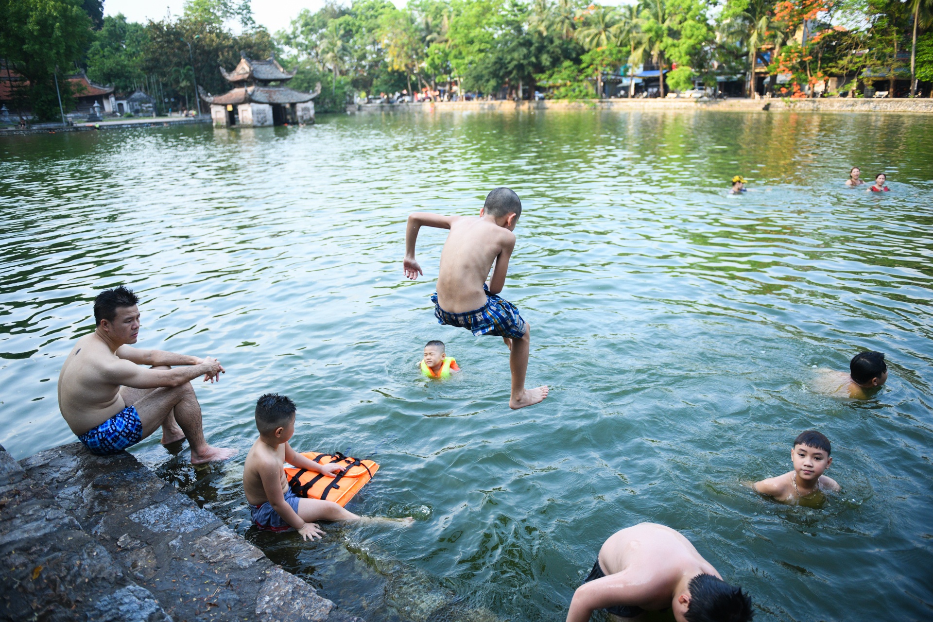 di boi giai nhiet anh 1