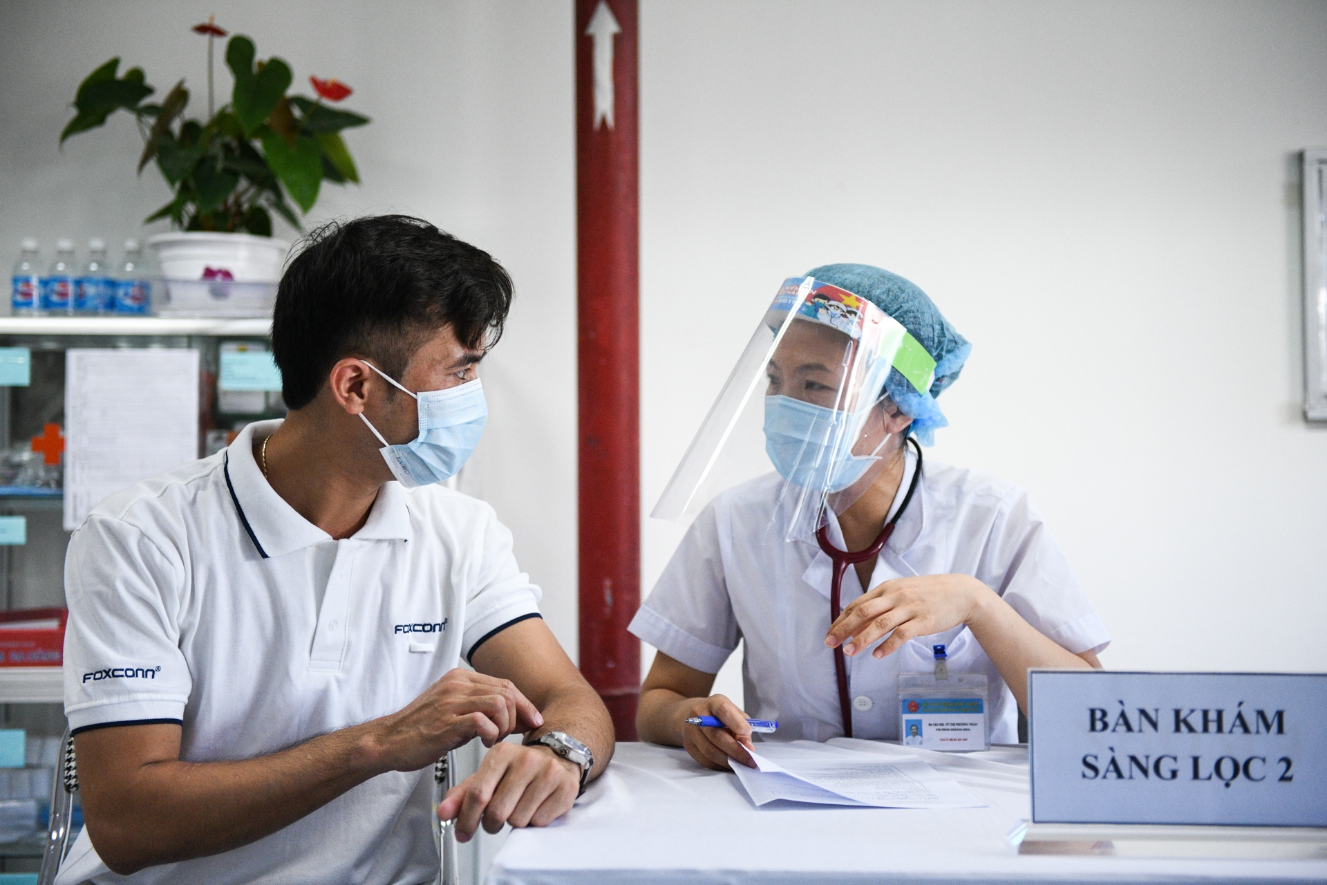 Tiêm vaccine cho công nhân tại Bắc Ninh,  khu công nghiệp Quế Võ ảnh 4 Tiem vaccine cho cong nhan tai Bac Ninh,  khu cong nghiep Que Vo anh 4