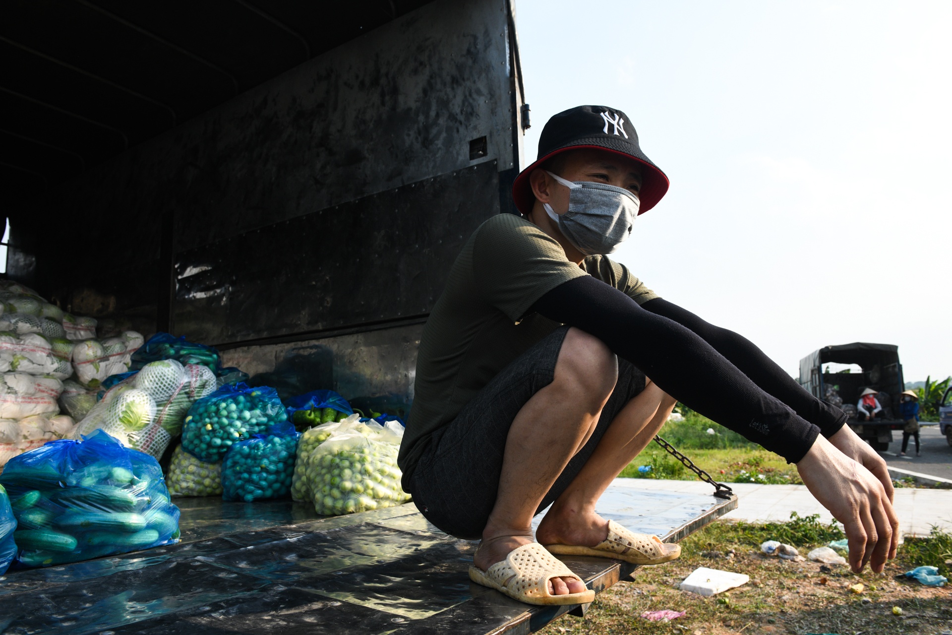 tieu thu nong san,  thanh pho bac ninh,  ban hang tren quoc lo 18 anh 5