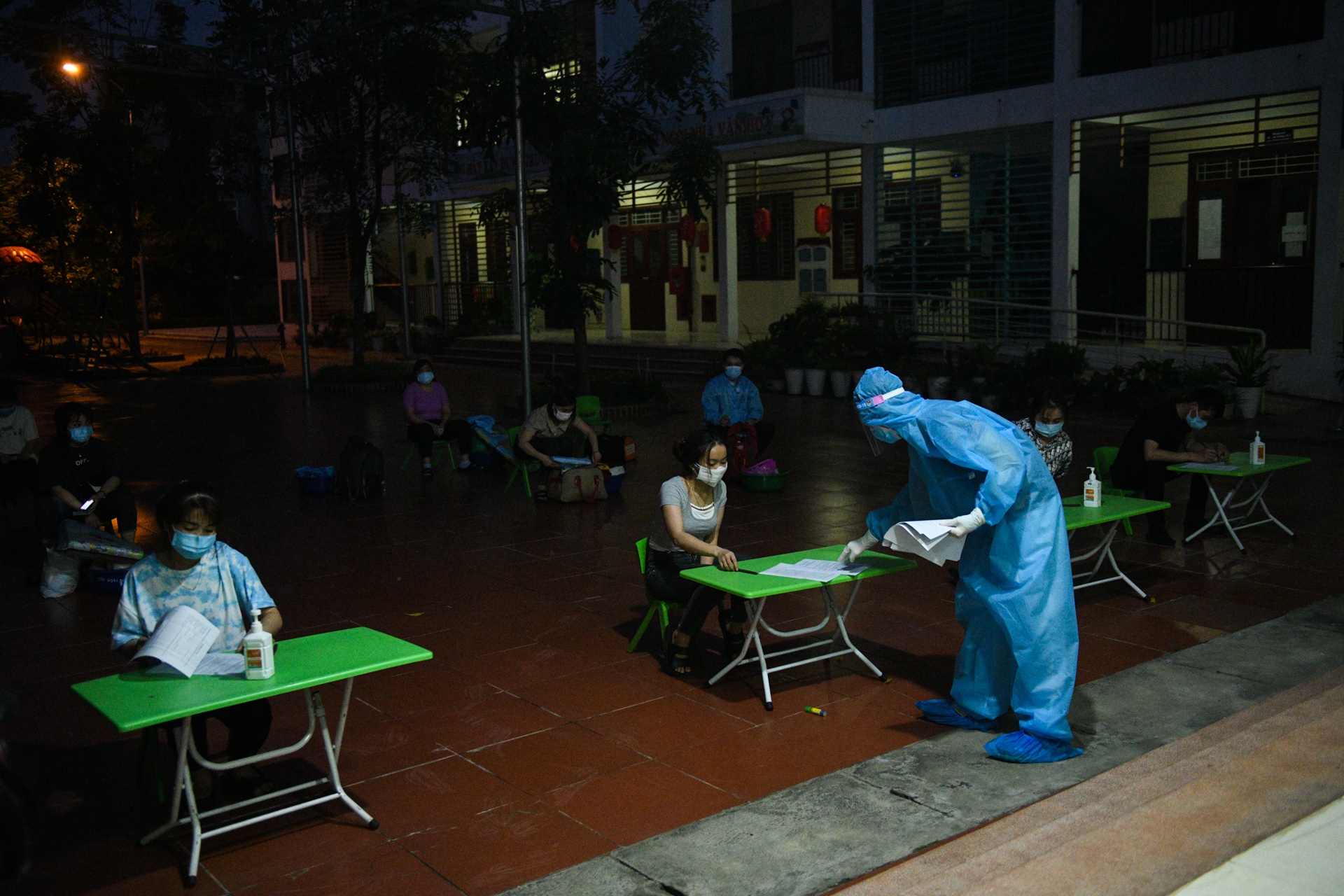 Tâm dịch Bắc Ninh, cuộc chiến không ngày đêm ảnh 14 Tam dich Bac Ninh, cuoc chien khong ngay dem anh 14