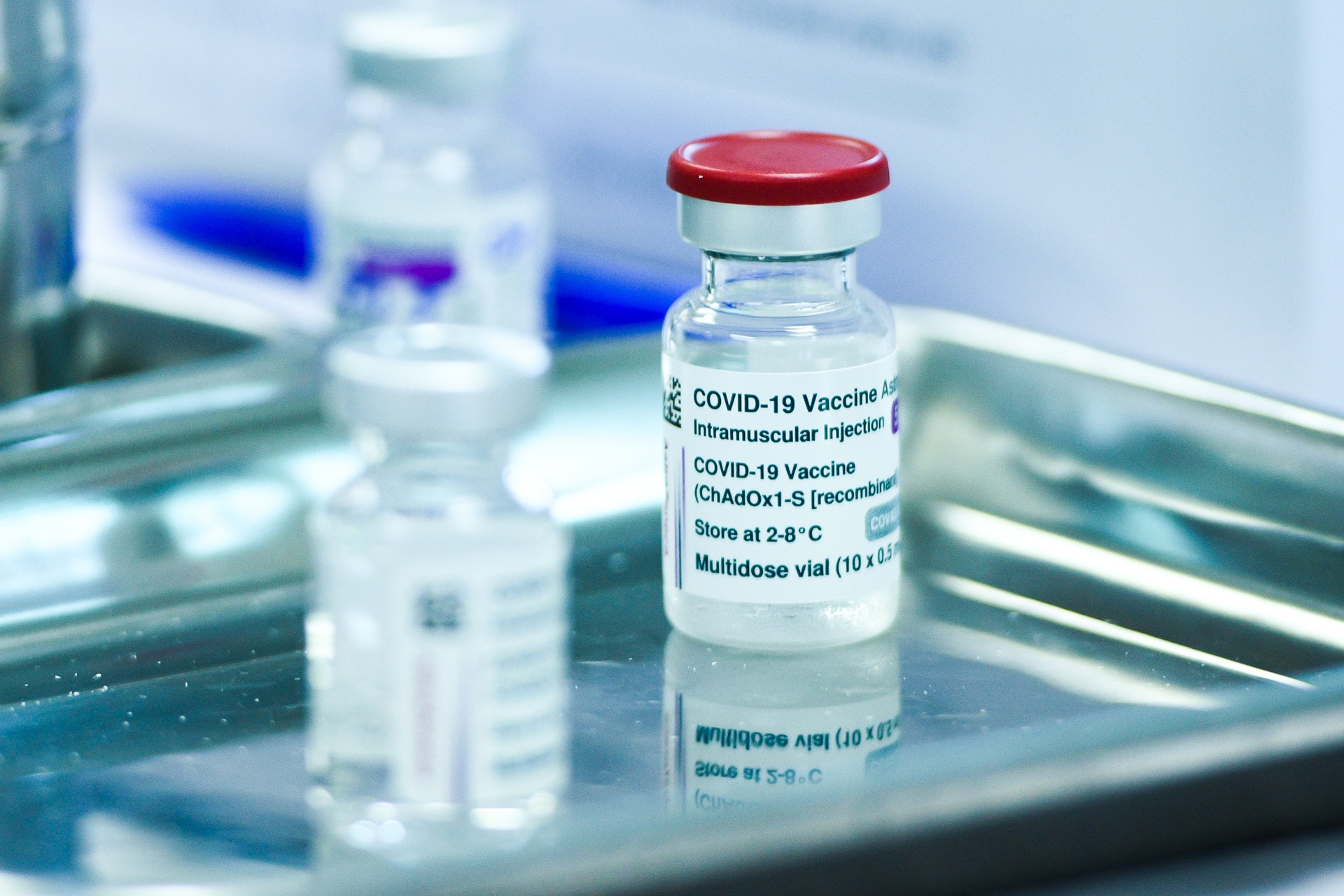 nhân viên Bệnh viện Bệnh Nhiệt đới TP.HCM đã được tiêm vaccine ảnh 1 nhan vien Benh vien Benh Nhiet doi TP.HCM da duoc tiem vaccine anh 1
