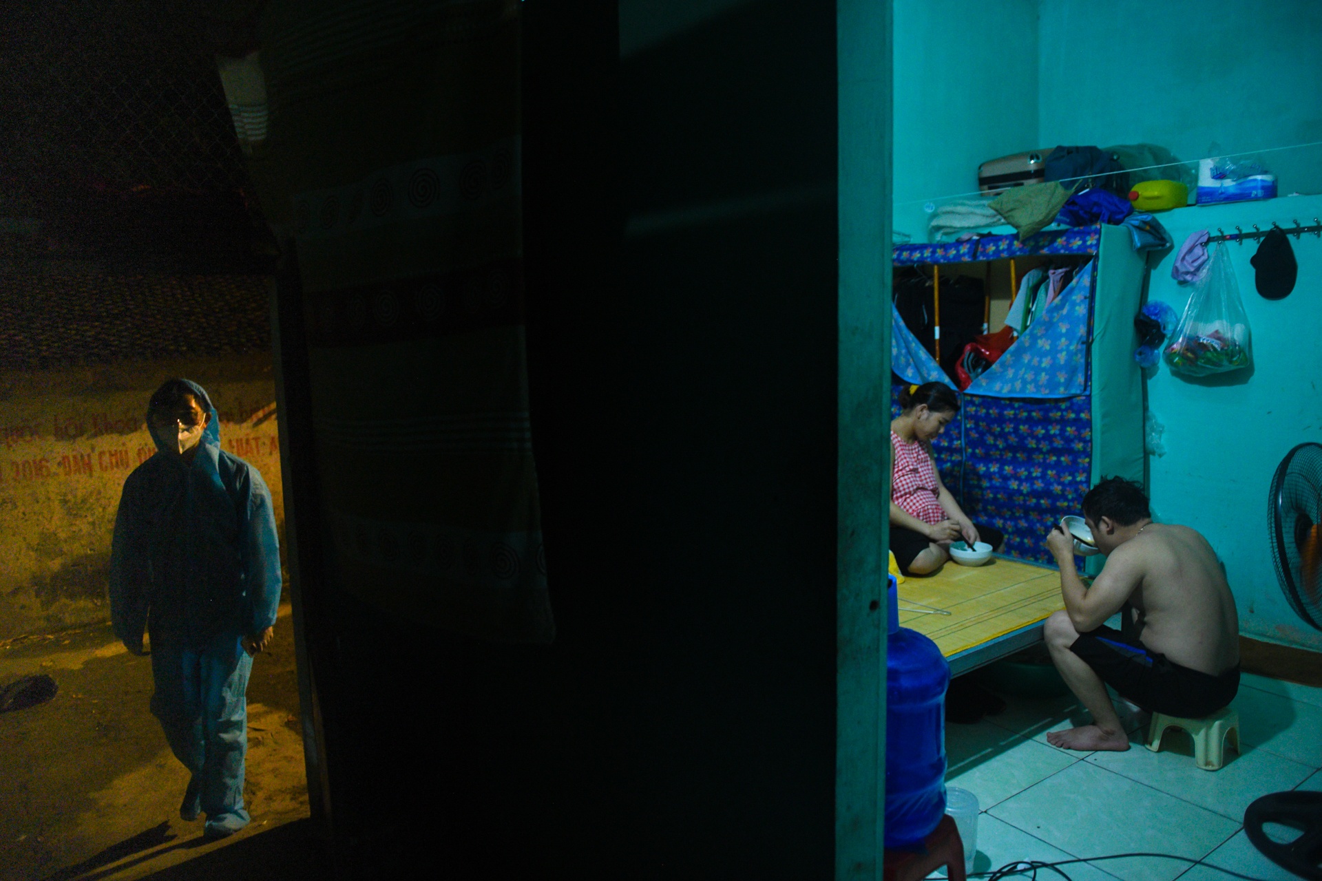 Tam tu cua cong nhan,  cong nhan ket lai vi covid-19 anh 7