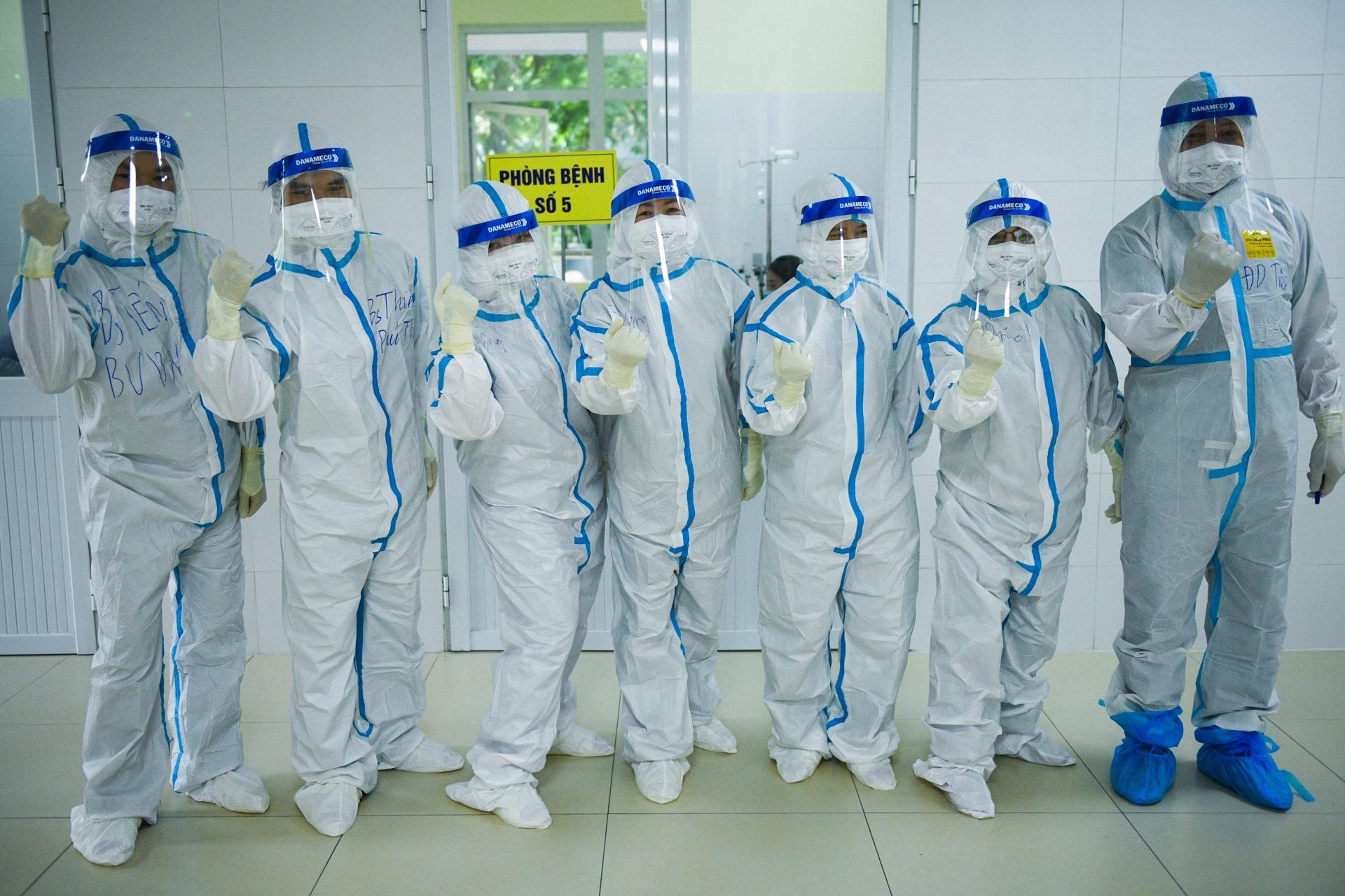 khu điều trị bệnh nhân covid-19,  bệnh nhân covid-19 nặng ảnh 10 khu dieu tri benh nhan covid-19,  benh nhan covid-19 nang anh 10