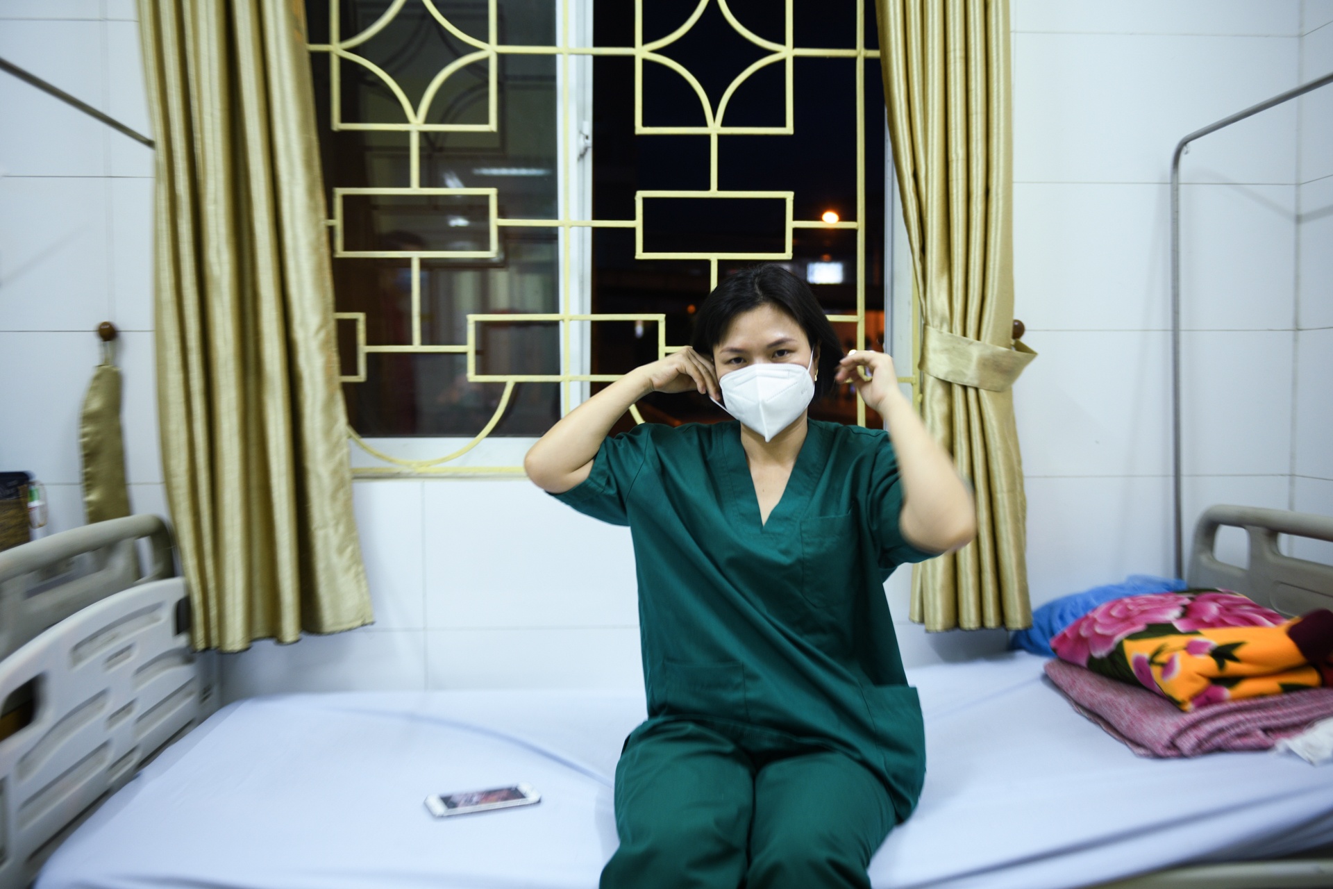 Nhung buc thu cam on tu tam dich,  khu dieu tri benh nhan covid-19 anh 10