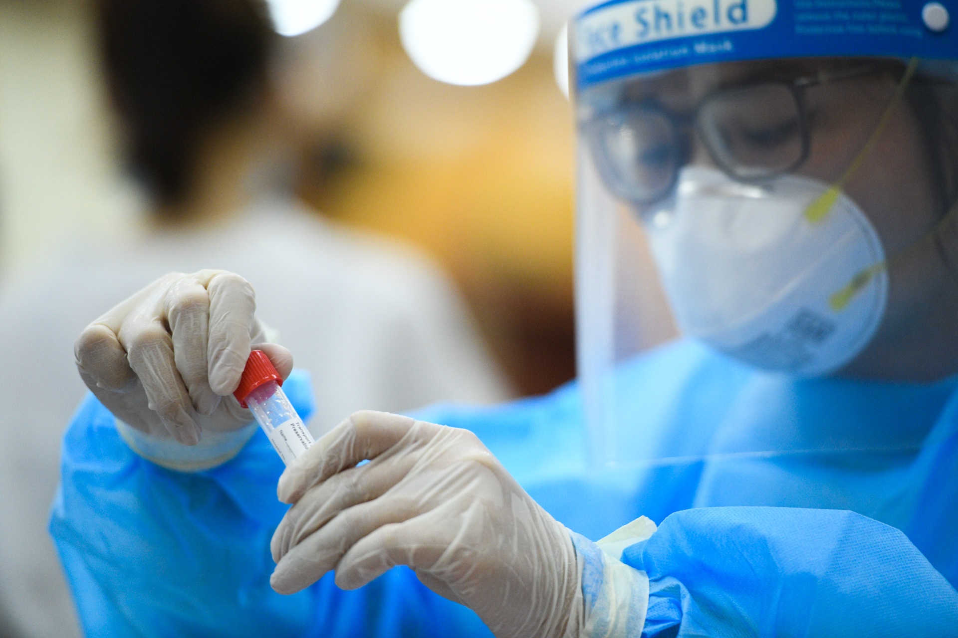 sinh viên Đại học Y,  chi viện Bình Dương,  dịch bệnh bùng phát ảnh 14 sinh vien Dai hoc Y,  chi vien Binh Duong,  dich benh bung phat anh 14