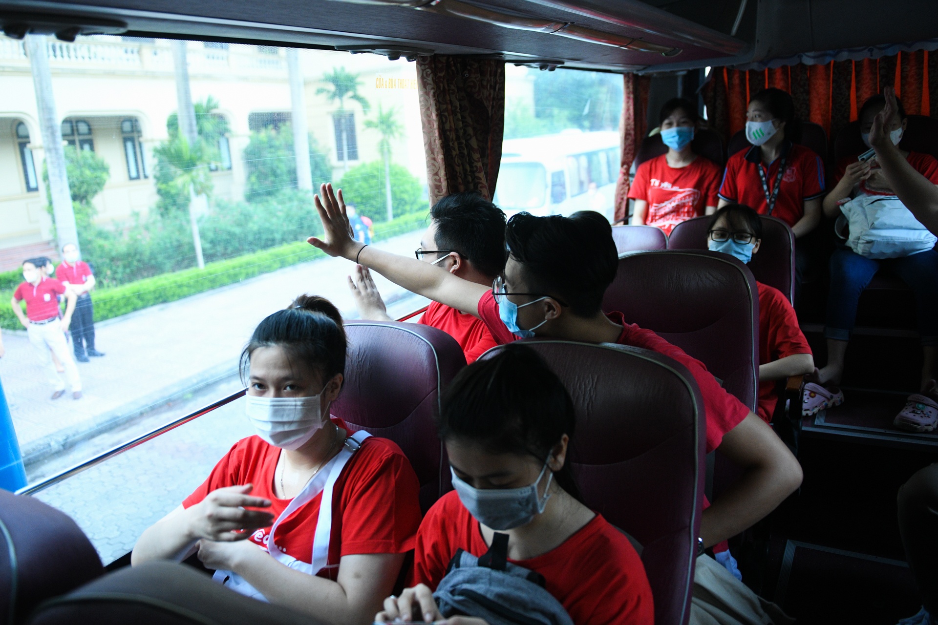 sinh viên Đại học Y,  chi viện Bình Dương,  dịch bệnh bùng phát ảnh 22 sinh vien Dai hoc Y,  chi vien Binh Duong,  dich benh bung phat anh 22