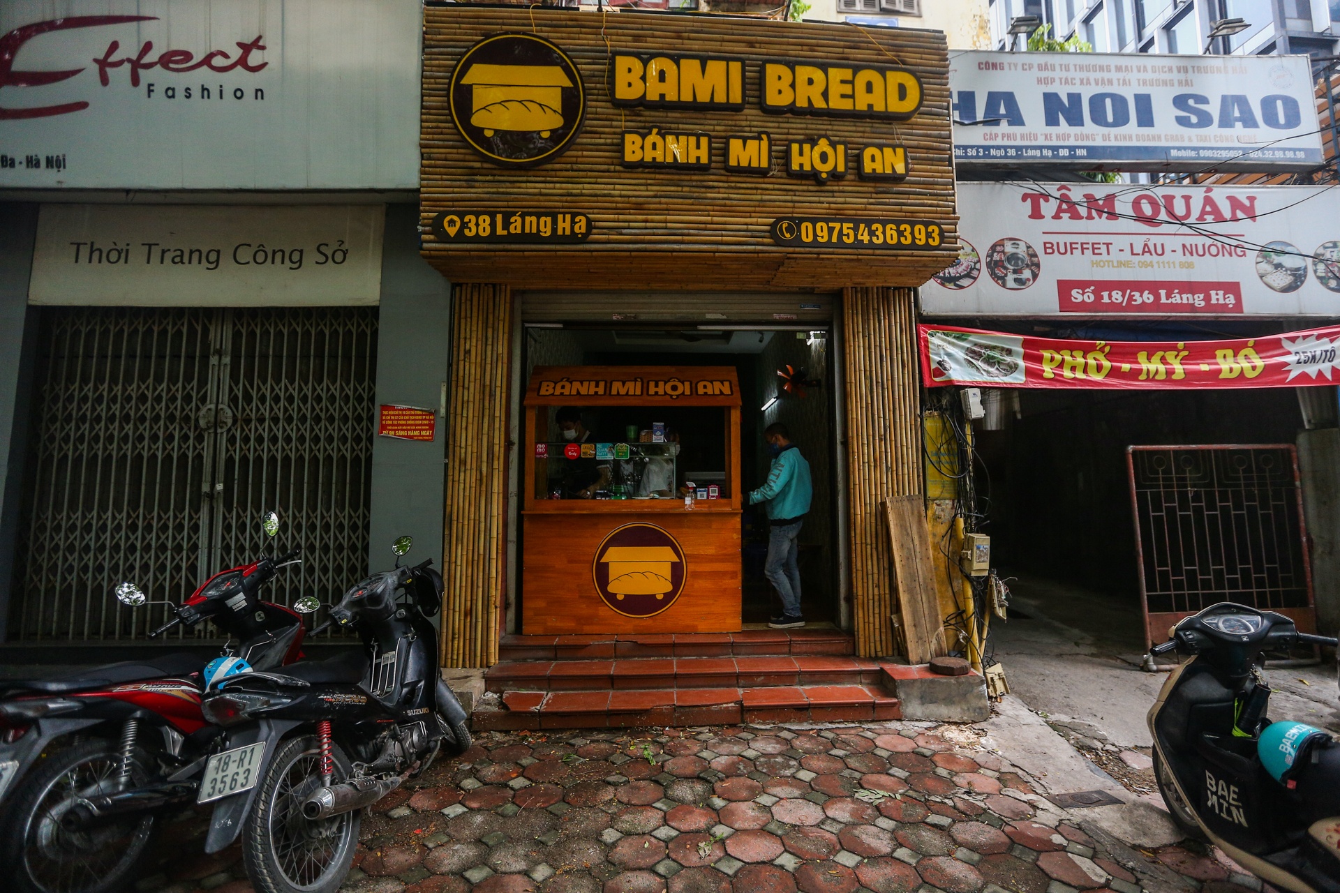 cac cua tiem banh mi,  kinh doanh trong mua dich anh 1