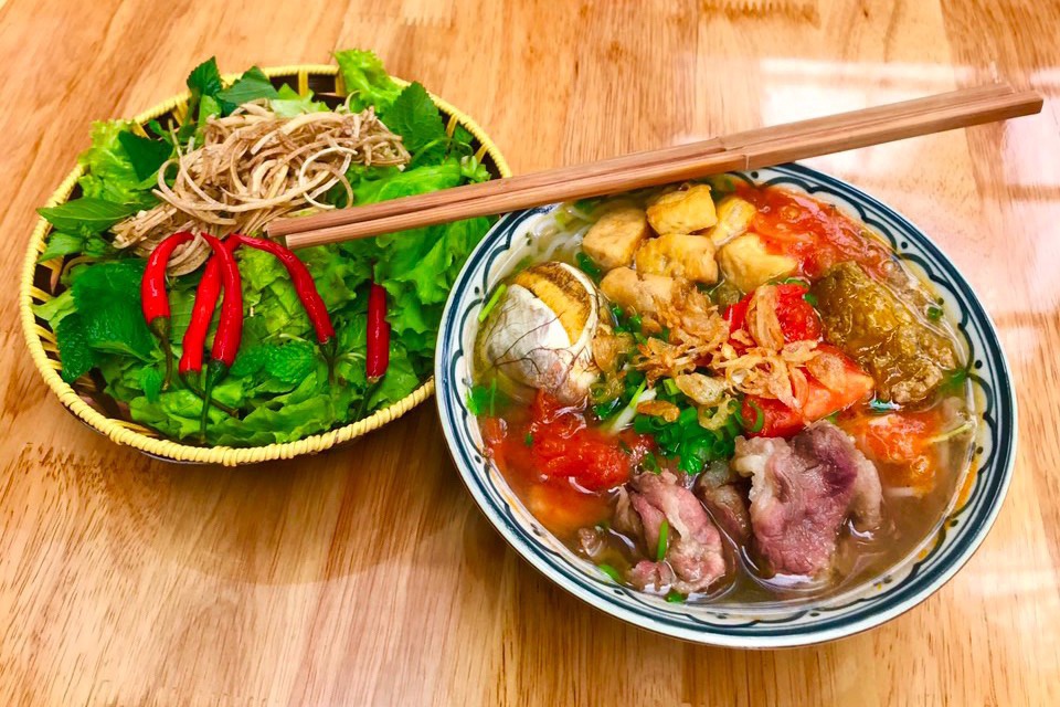 huong dan vien du lich,  anh huong dich covid-19 anh 16