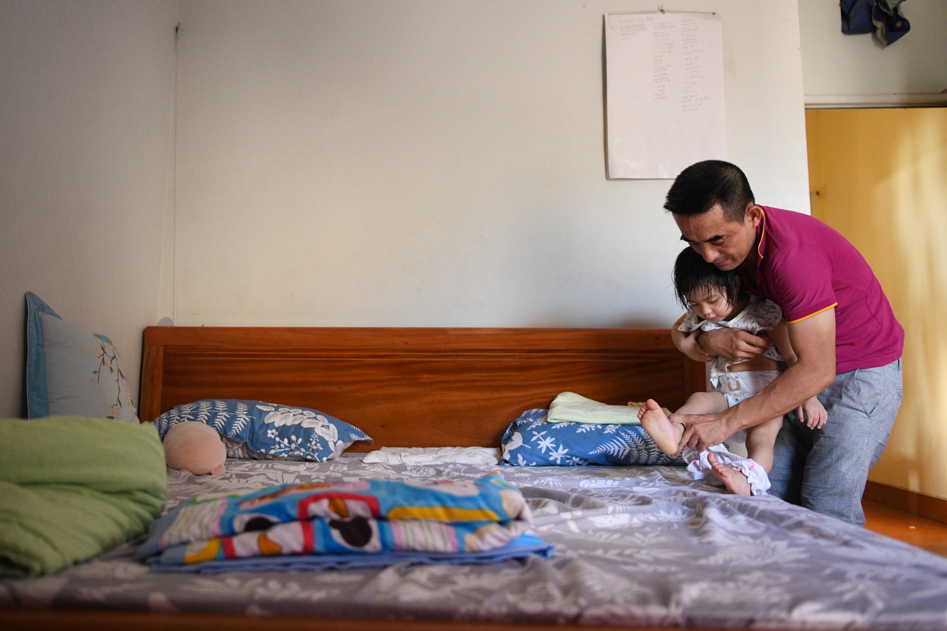 huong dan vien du lich,  anh huong dich covid-19 anh 17