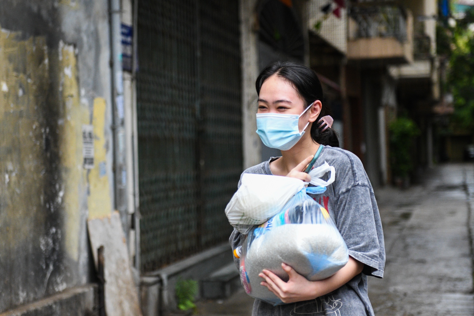 Sinh viên mắc kẹt, Hà Nội giãn cách, cứu trợ sinh viên, cứu trợ mùa dịch ảnh 28 Sinh vien mac ket, Ha Noi gian cach, cuu tro sinh vien, cuu tro mua dich anh 28