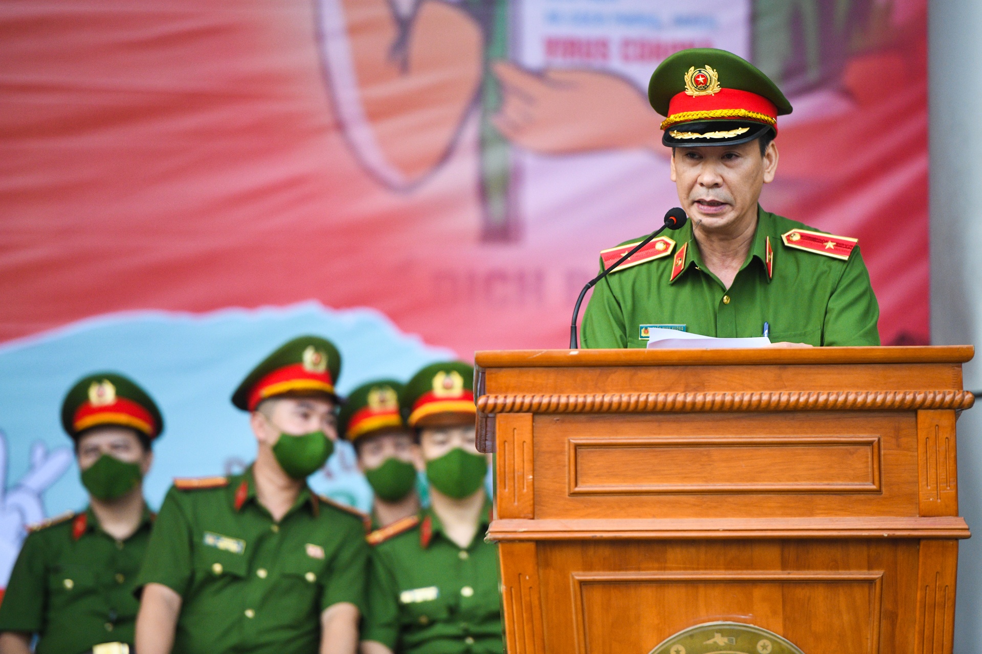 Hoc vien Canh sat nhan dan,  luc luong chong dich anh 5