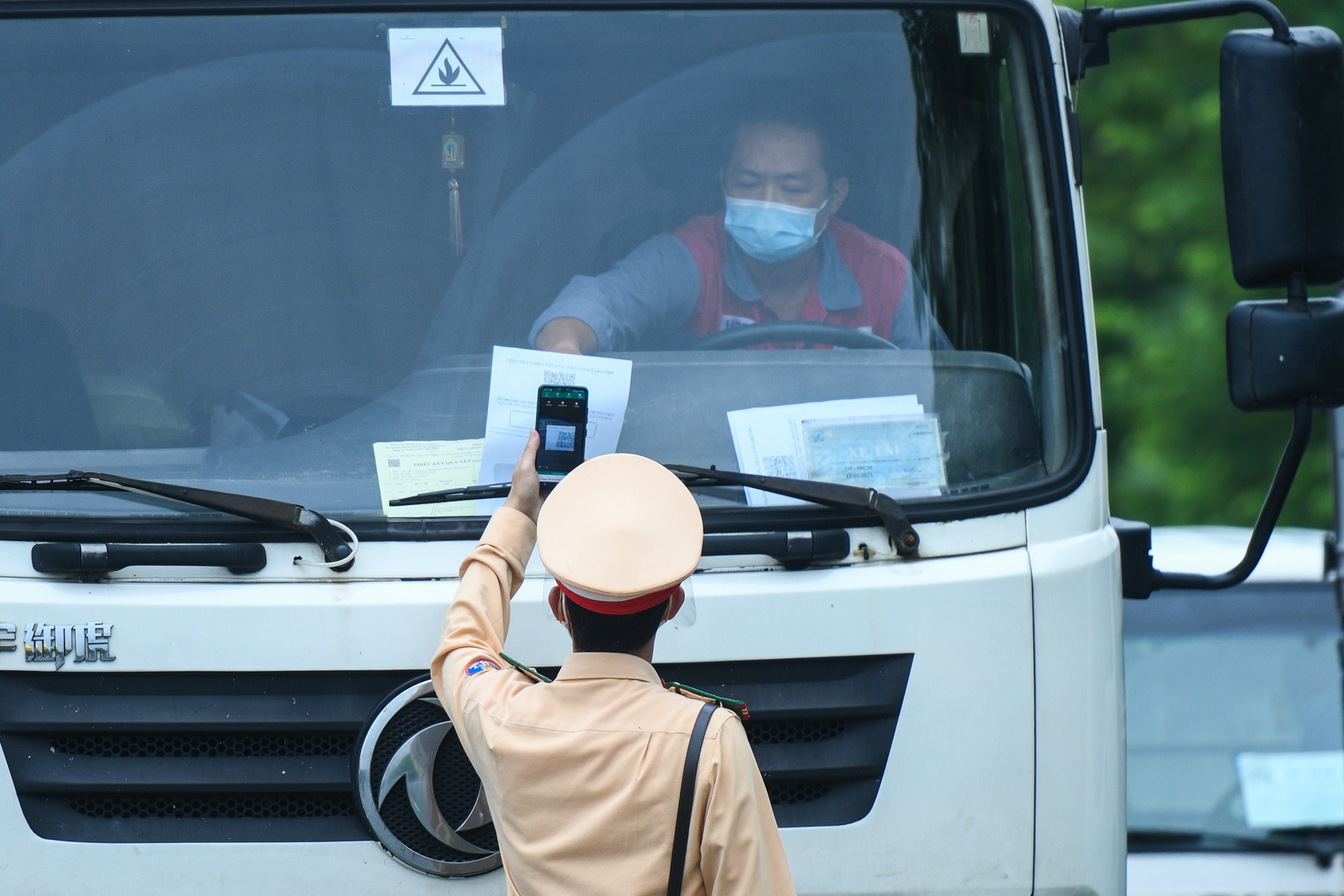 Giấy đi đường kiểu mới ảnh 5 Giay di duong kieu moi anh 5