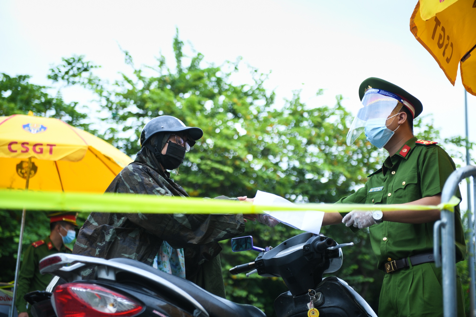 Giấy đi đường kiểu mới ảnh 2 Giay di duong kieu moi anh 2