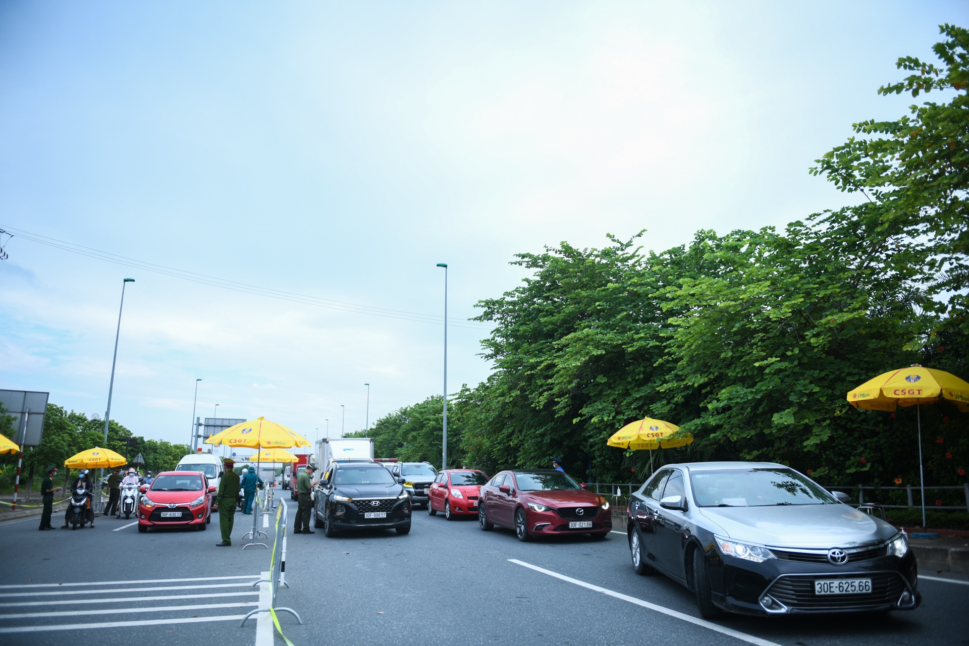 Giấy đi đường kiểu mới ảnh 1 Giay di duong kieu moi anh 1