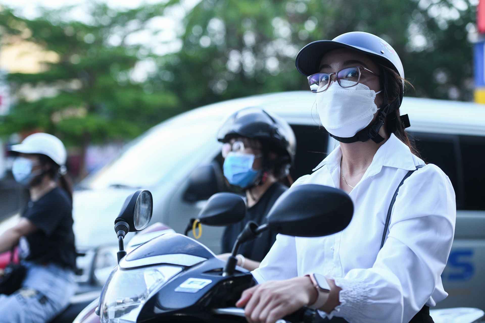 Ha Noi dong duc xe co,  chot kiem soat dich anh 5