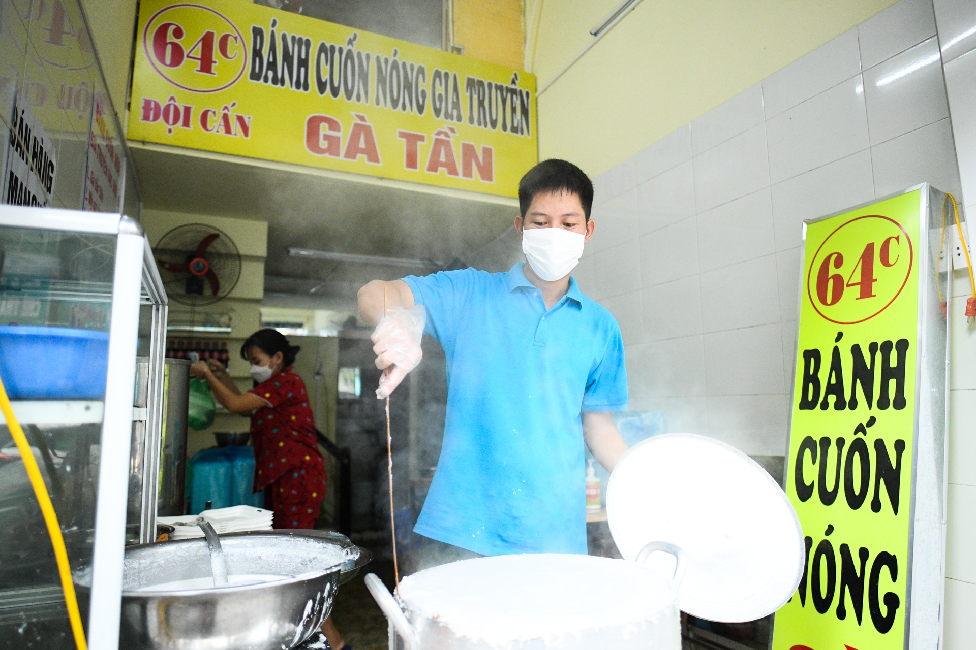Ha Noi ap dung ban mang ve, anh 10