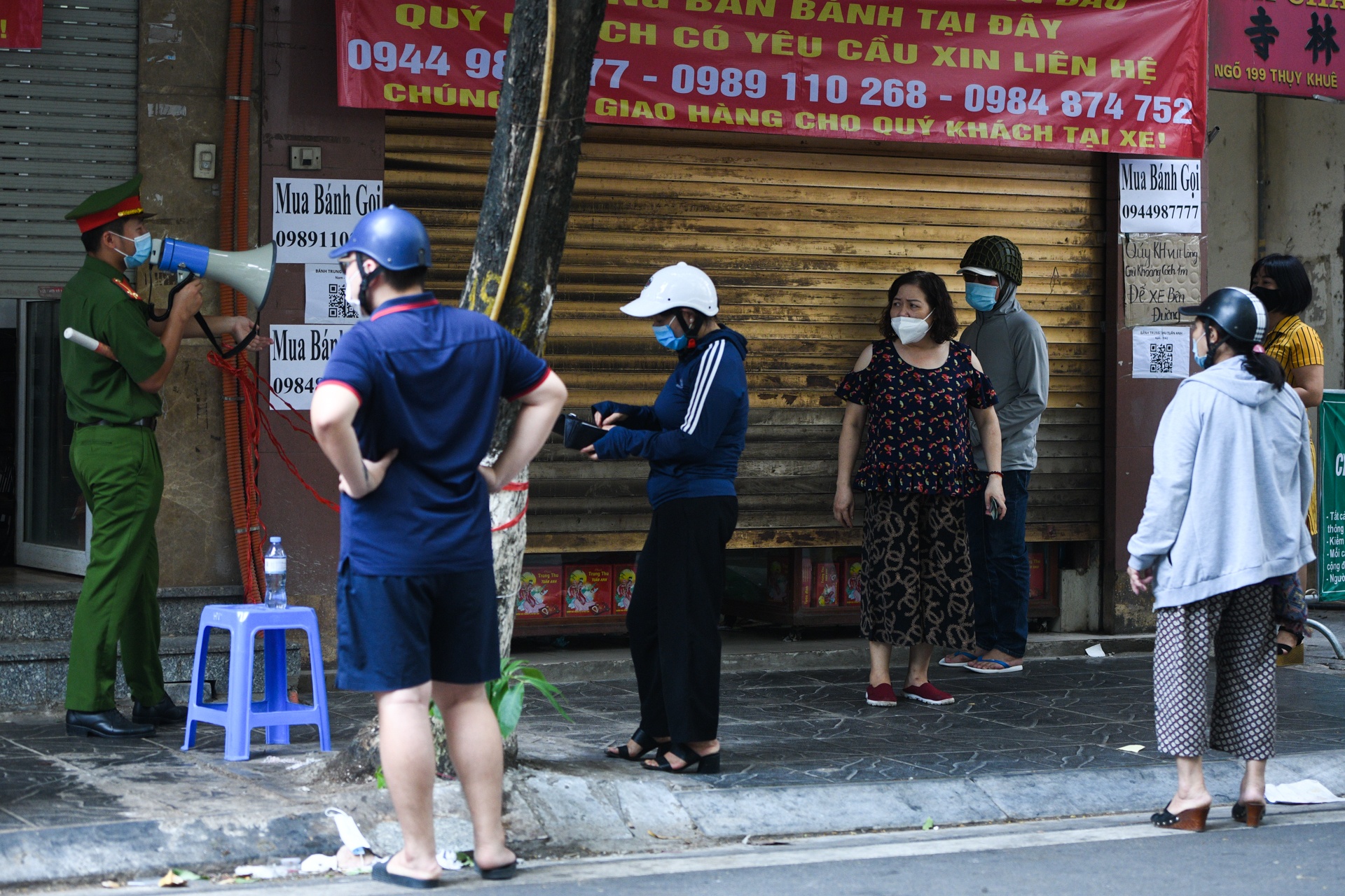 mua banh trung thu,  banh trung thu Ha Noi anh 3