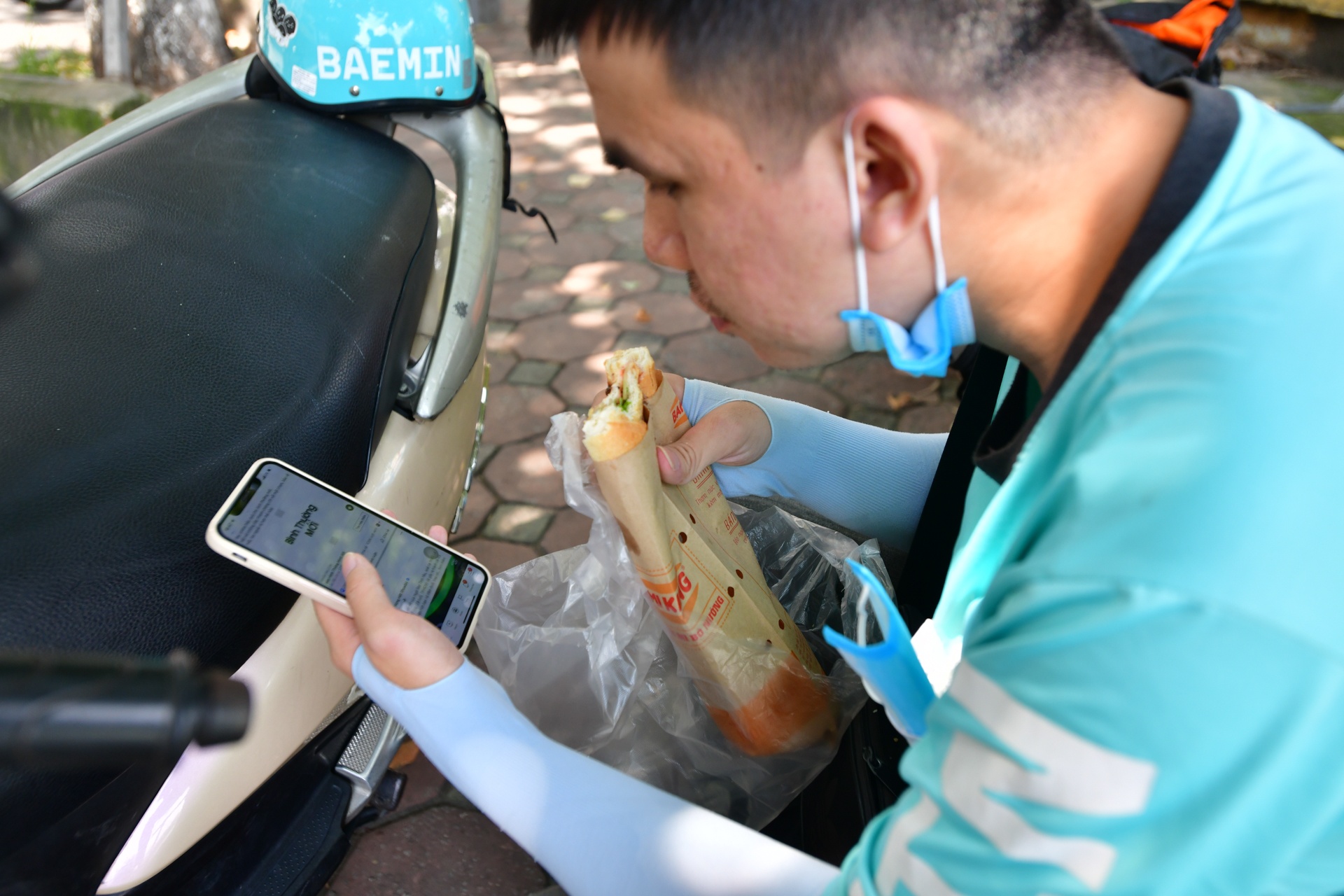 hang quan ban mang ve anh 4