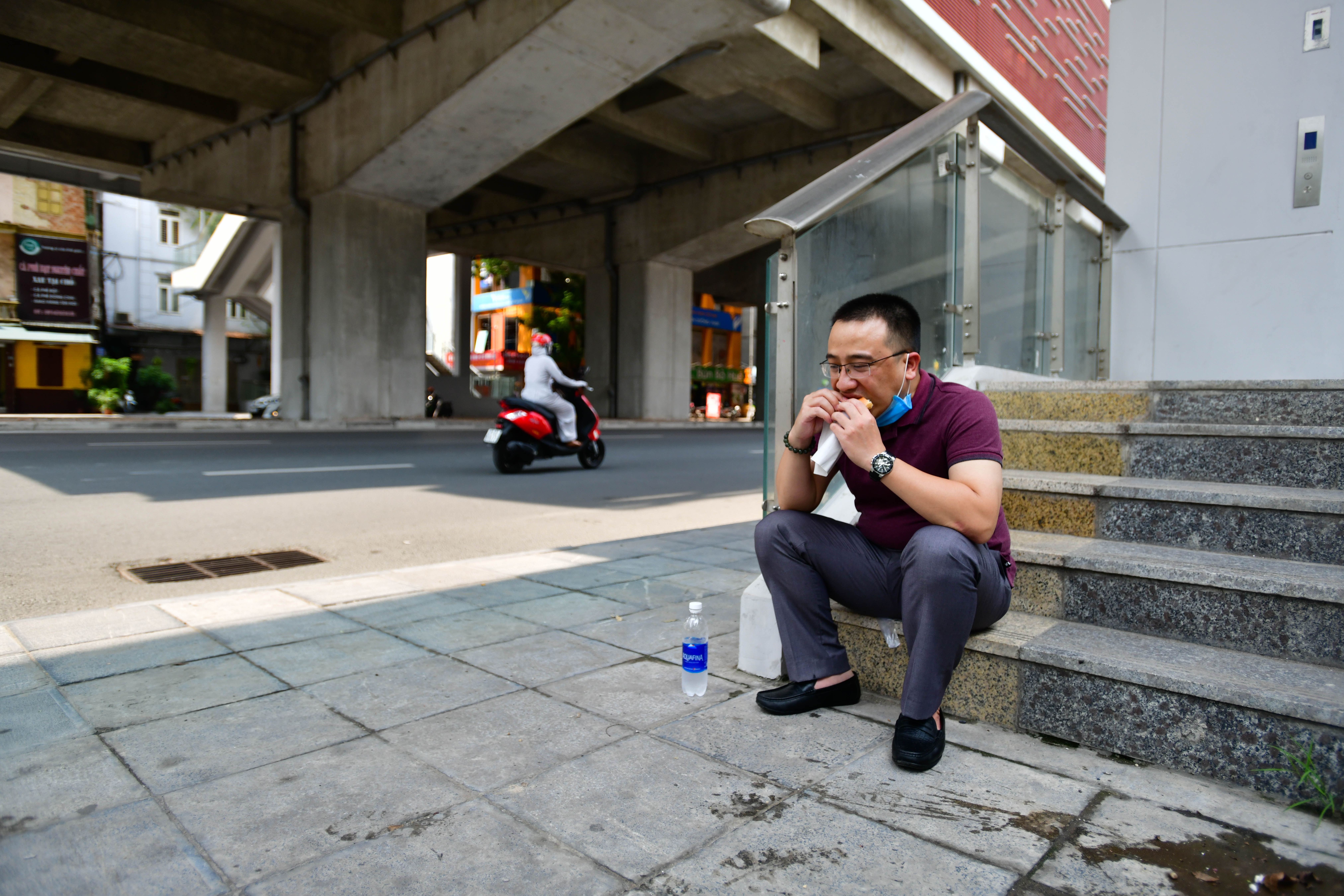 hang quan ban mang ve anh 3