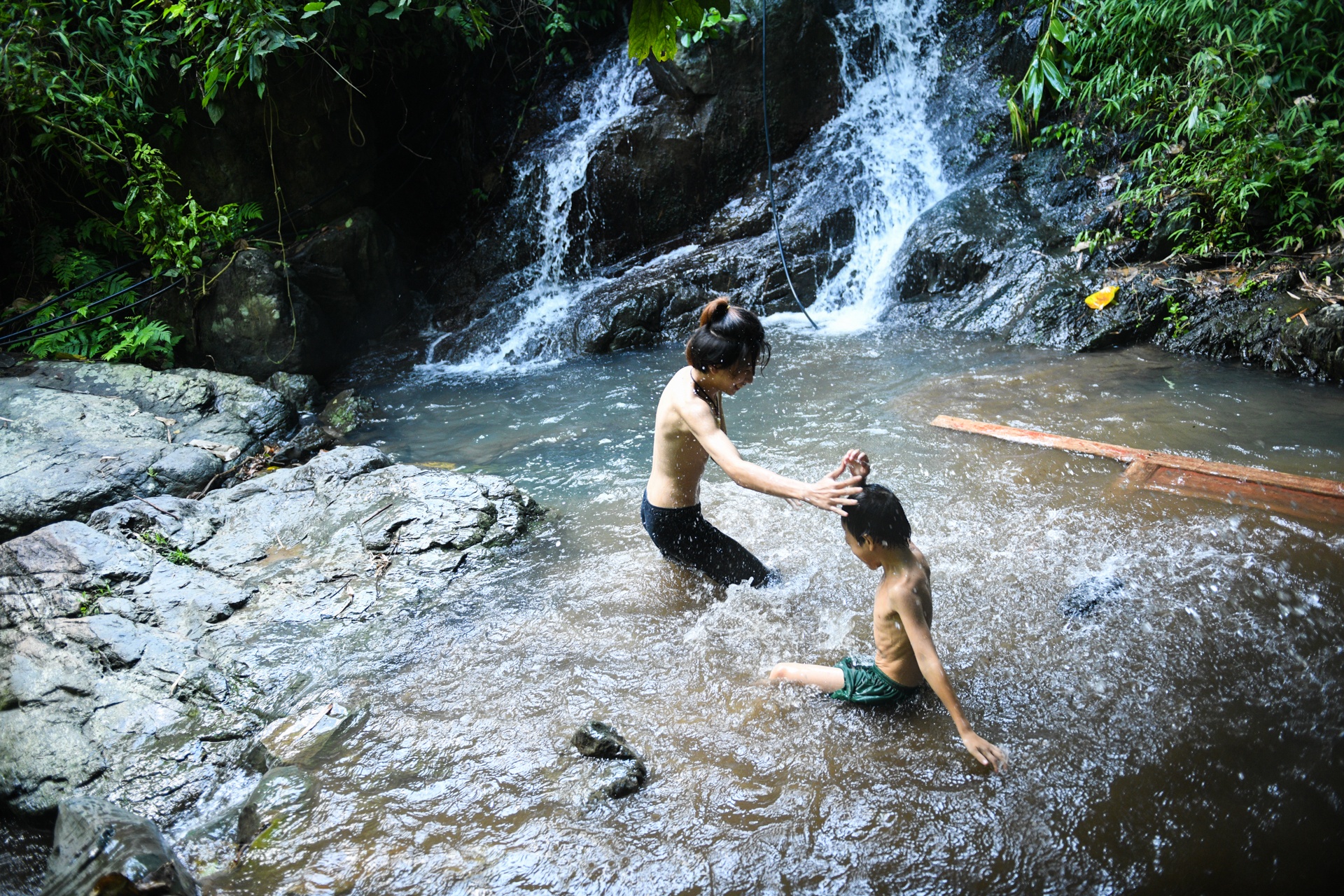 bo pho ve que,  tre em Ha Noi anh 34
