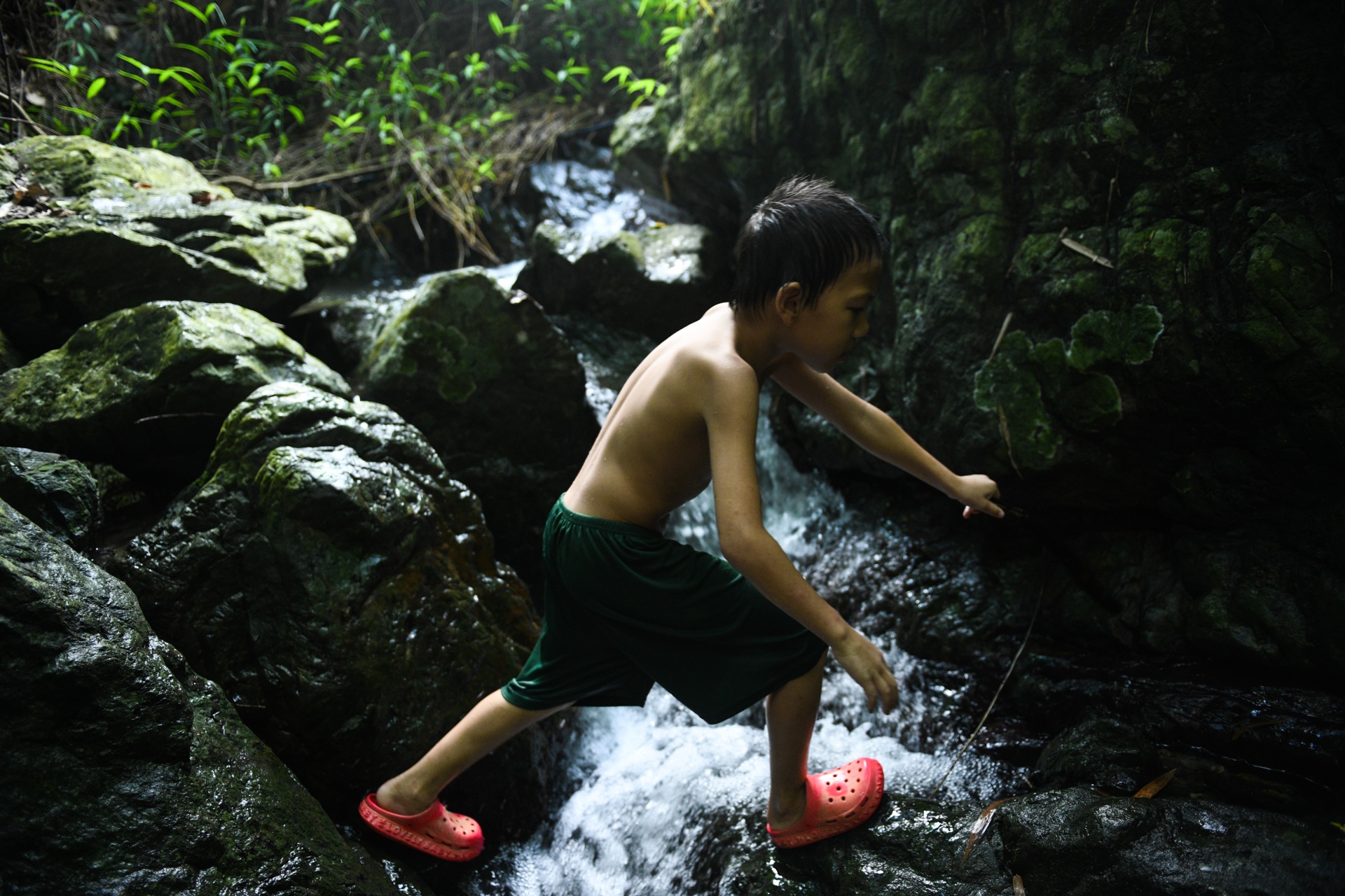 bo pho ve que,  tre em Ha Noi anh 32
