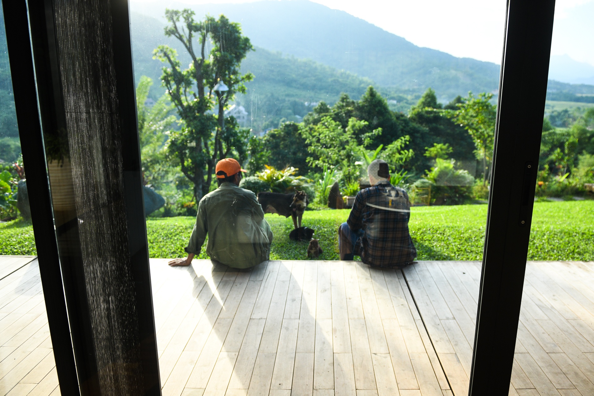 bo pho ve que,  tre em Ha Noi anh 68