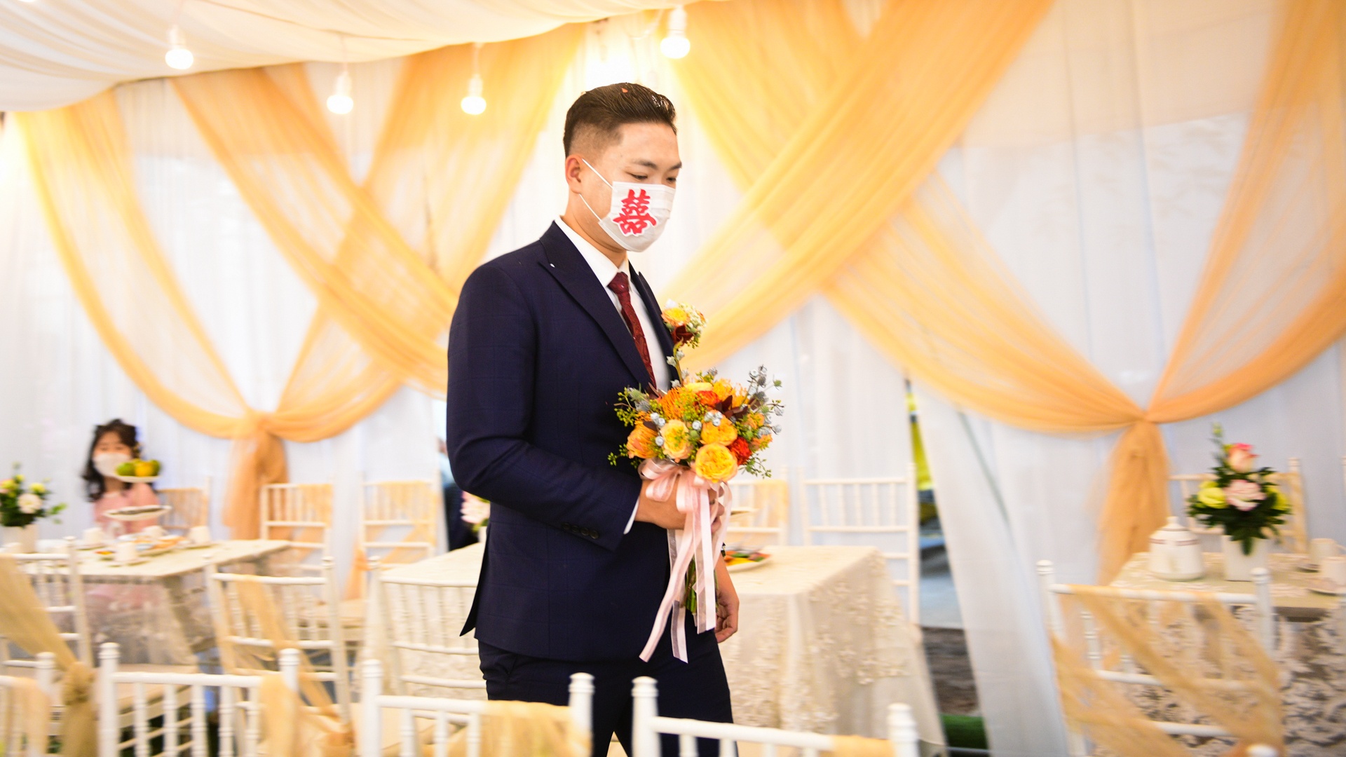 dam cuoi mua dich anh 26