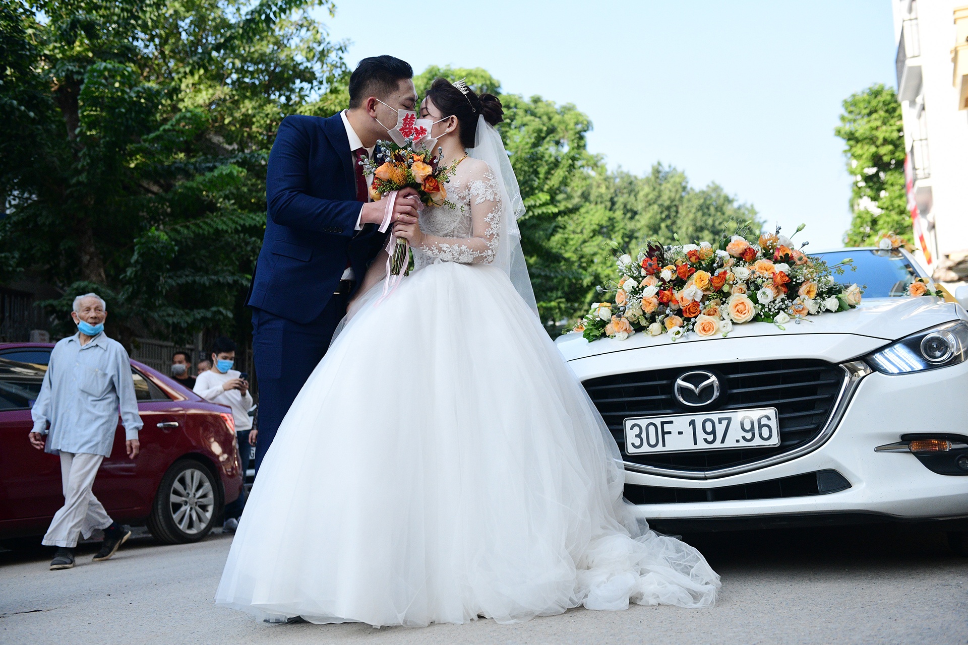 dam cuoi mua dich anh 36