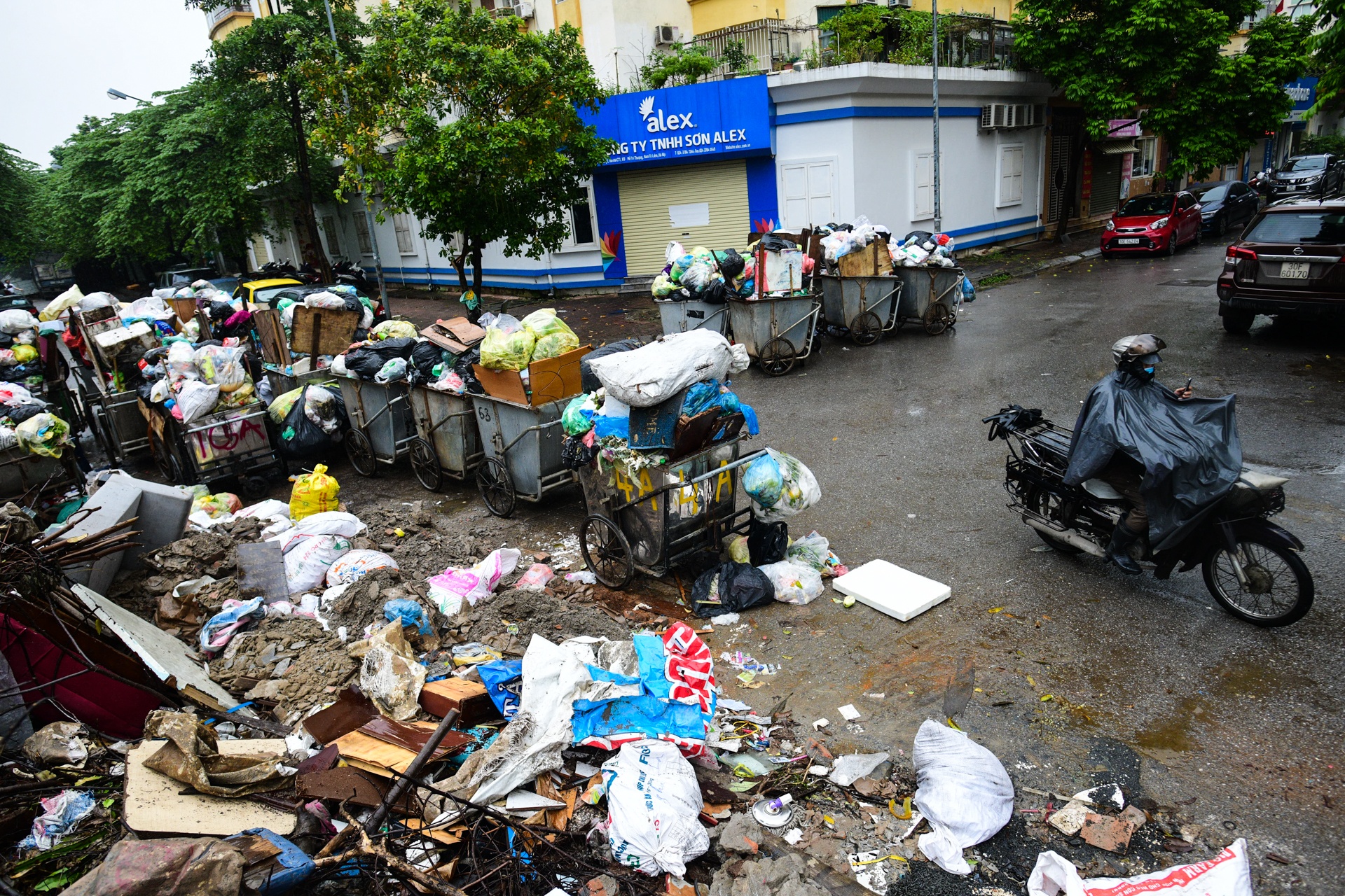 un u rac thai,  quan noi thanh anh 1