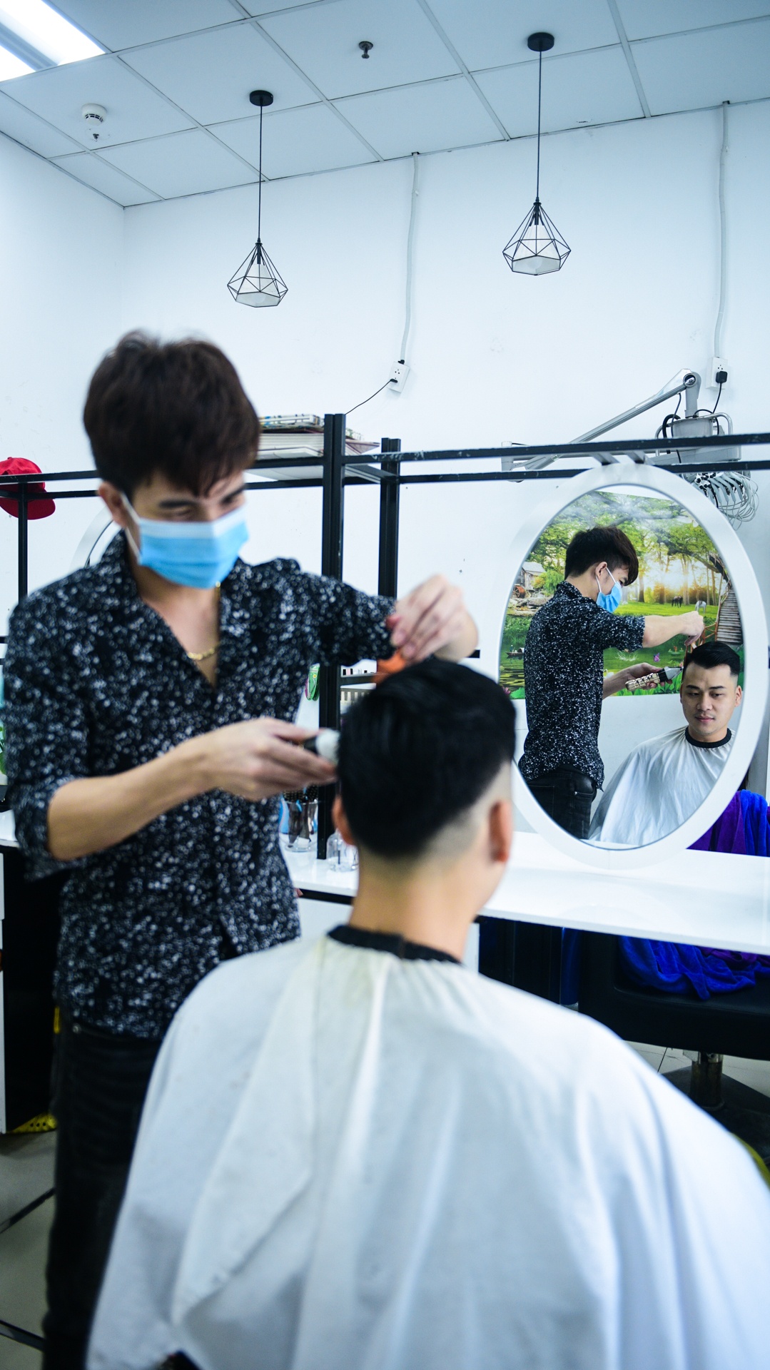 huấn luyện viên thể hình,  phòng gym mở cửa,  Hà Nội bình thường mới ảnh 9 huan luyen vien the hinh,  phong gym mo cua,  Ha Noi binh thuong moi anh 9