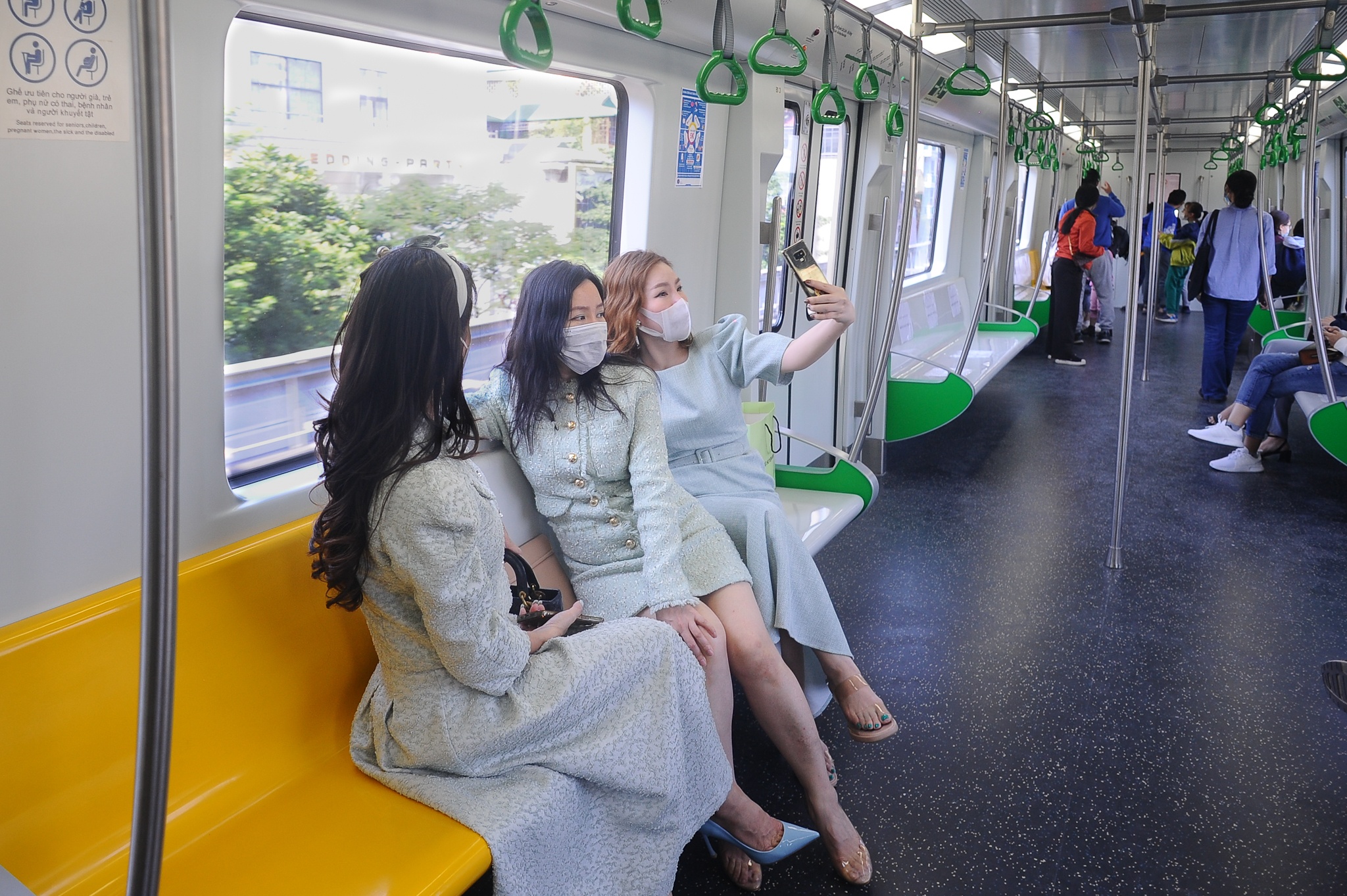 tau duong sat tren cao,  Cat Linh - Ha Dong anh 8