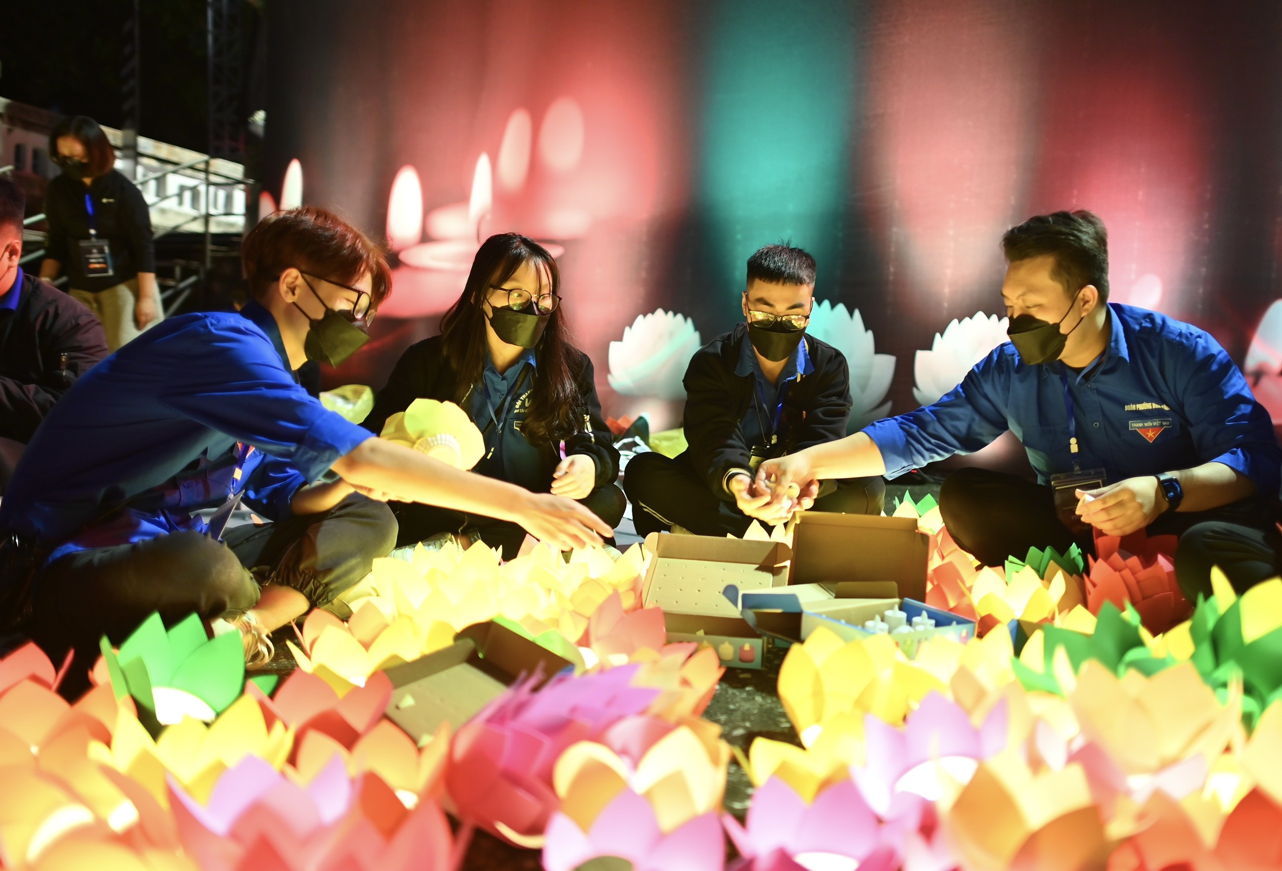 tuong niem nguoi mat vi Covid-19 anh 2