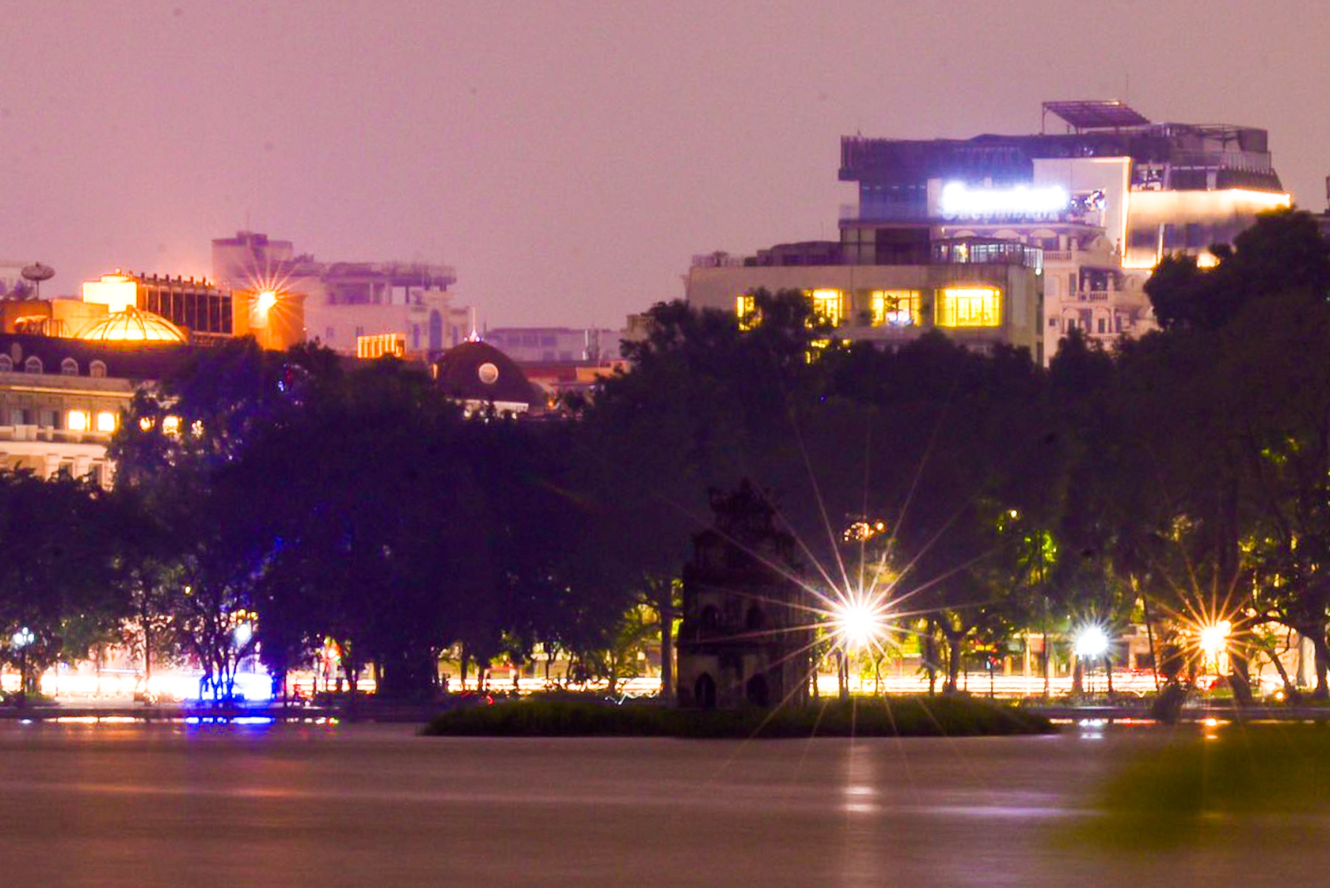 tuong niem nguoi mat vi Covid-19 anh 5