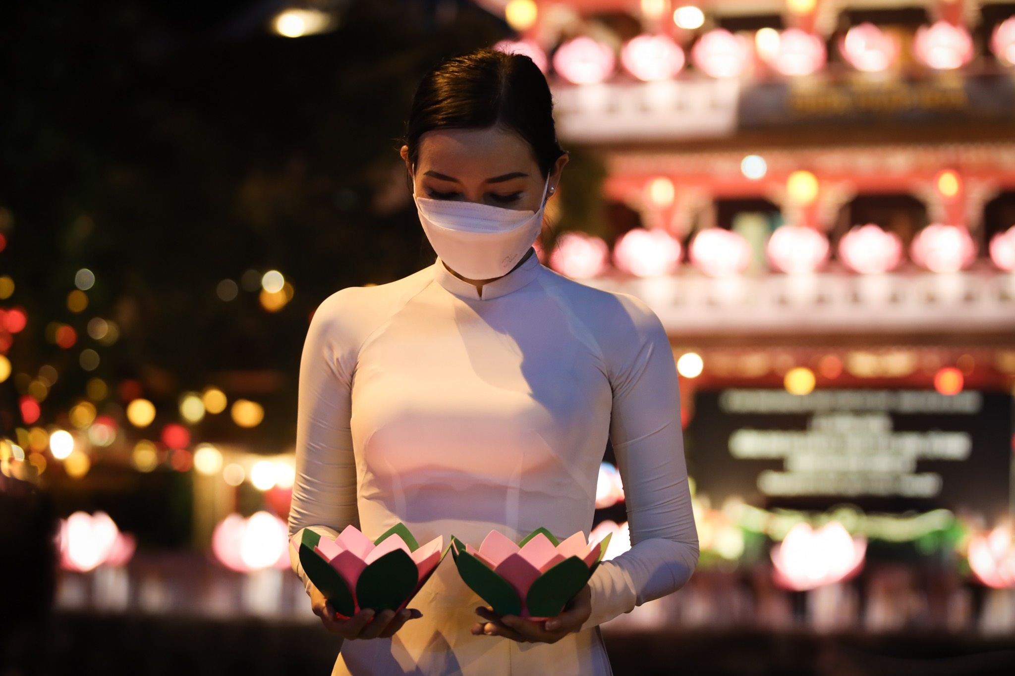 tuong niem nguoi mat vi Covid-19 anh 13