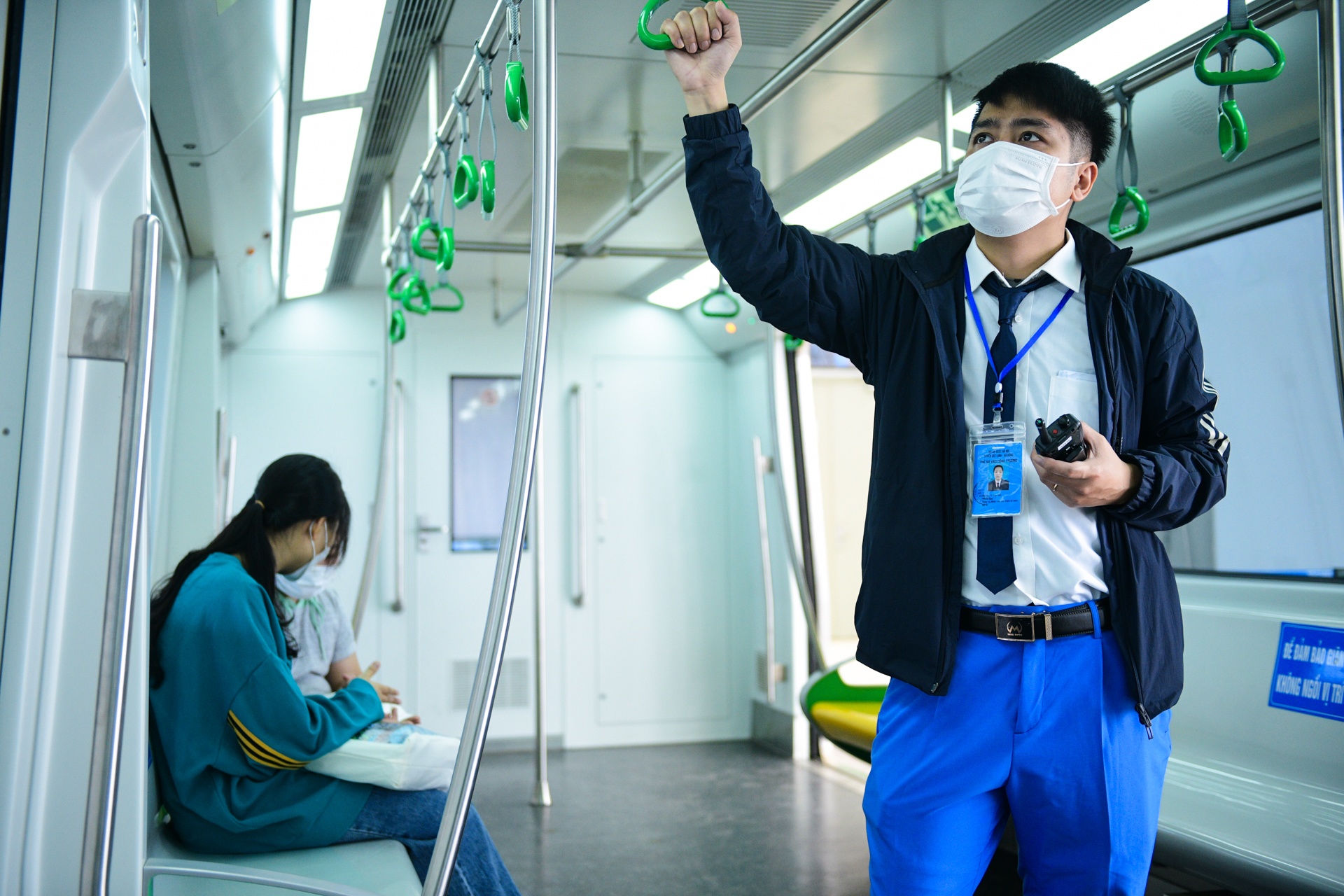 tau Cat Linh - Ha Dong,  mo ban ve tuyen Cat Linh - Ha Dong,  tau sat tren cao anh 10