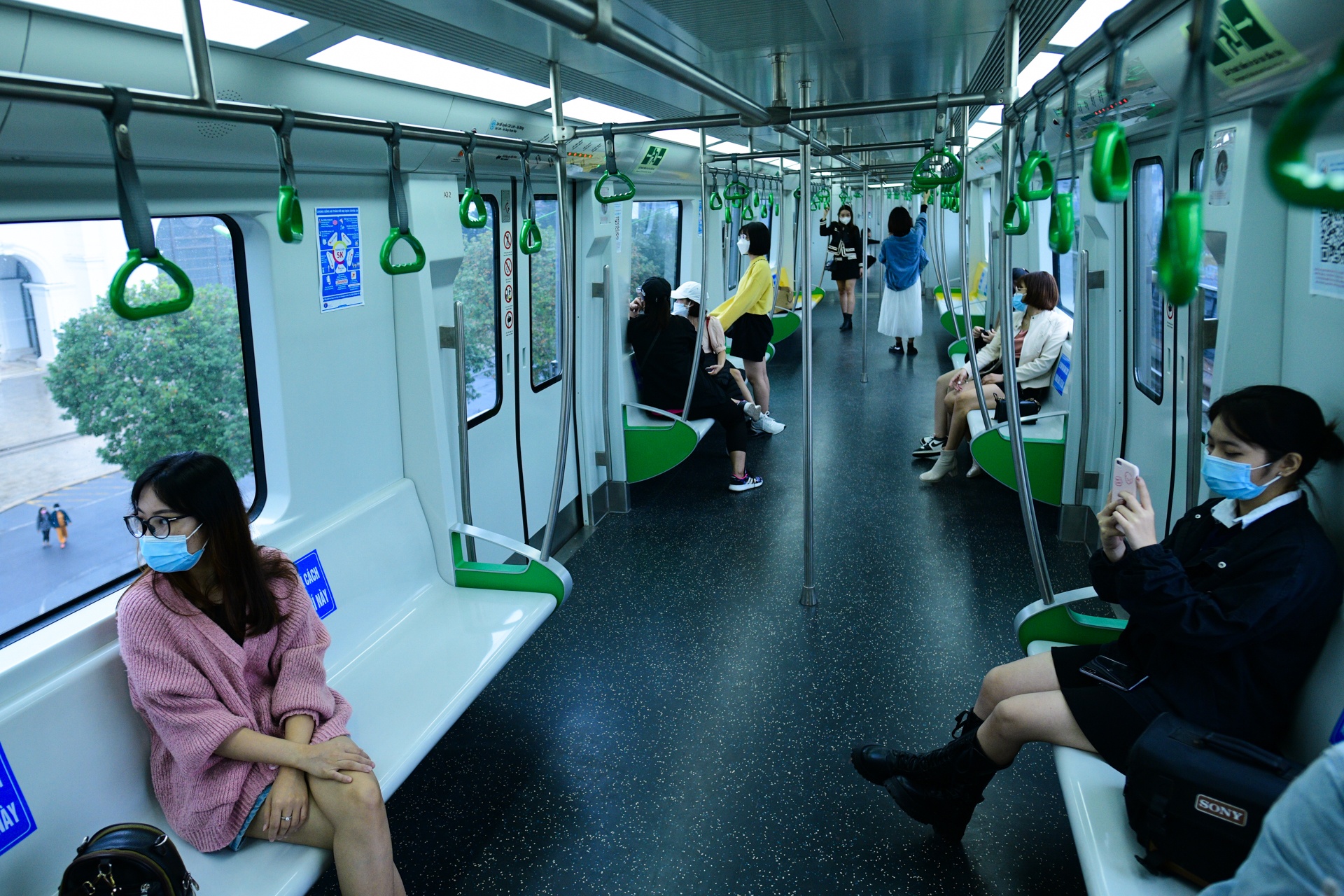 tau Cat Linh - Ha Dong,  mo ban ve tuyen Cat Linh - Ha Dong,  tau sat tren cao anh 6