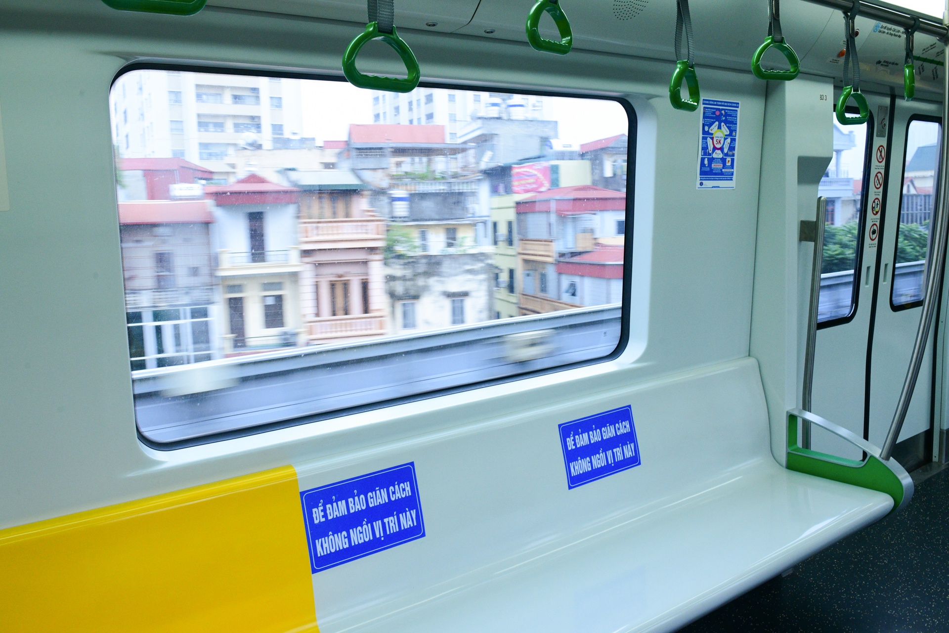 tau Cat Linh - Ha Dong,  mo ban ve tuyen Cat Linh - Ha Dong,  tau sat tren cao anh 8