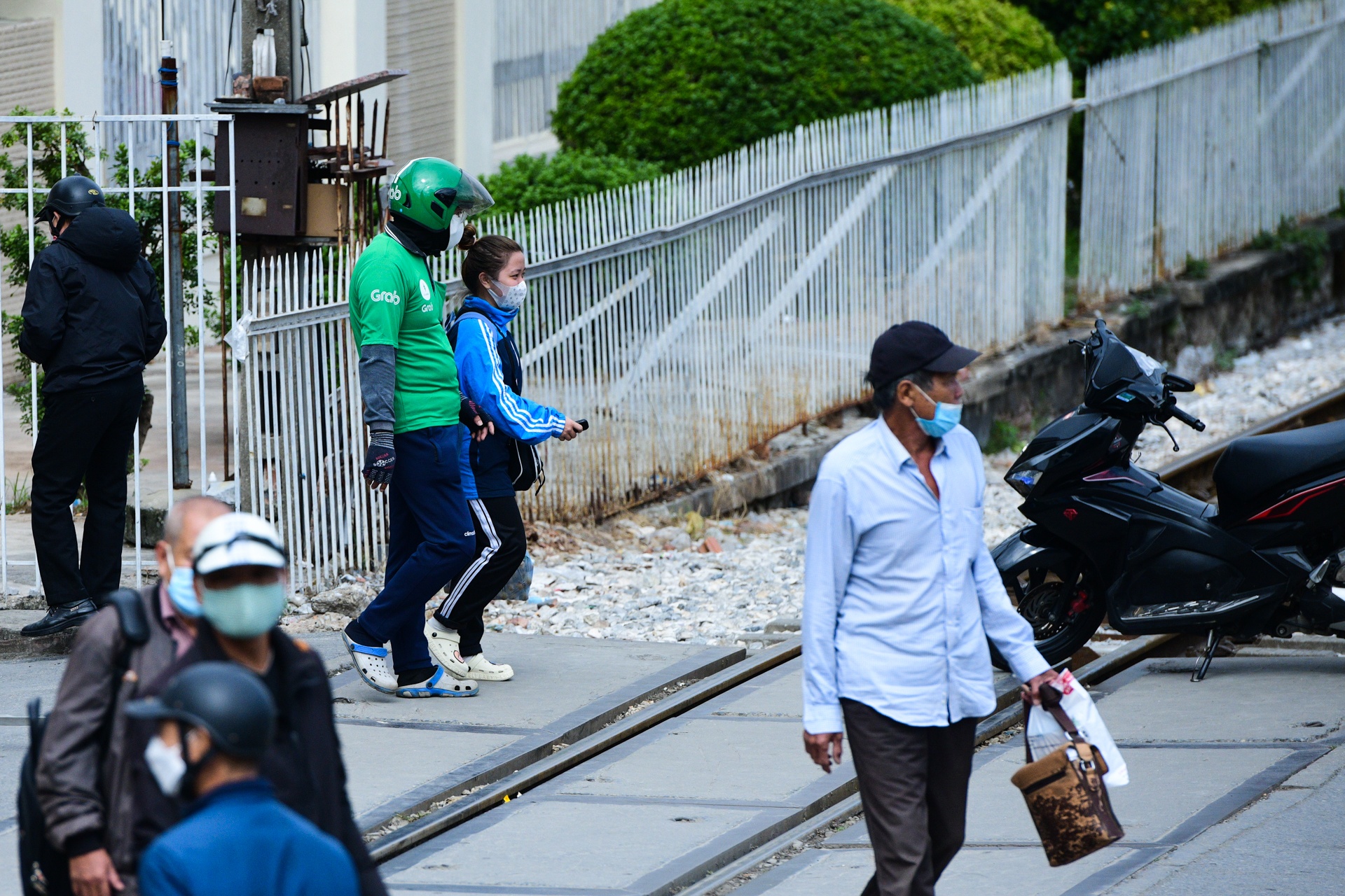 anh huong dich Covid-19,  lao dong Ha Noi,  nguoi lao dong, anh 7