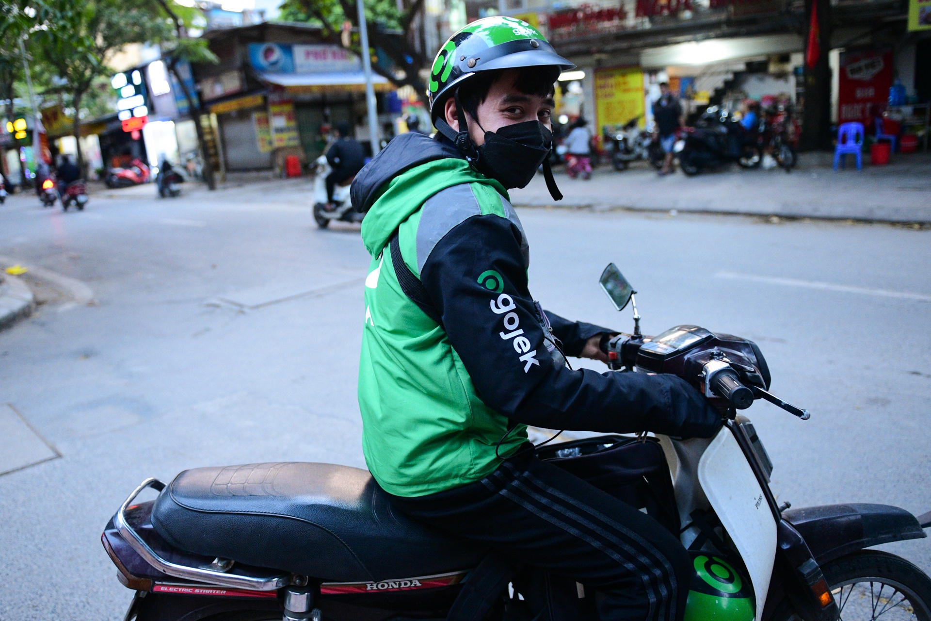 anh huong dich Covid-19,  lao dong Ha Noi,  nguoi lao dong, anh 5