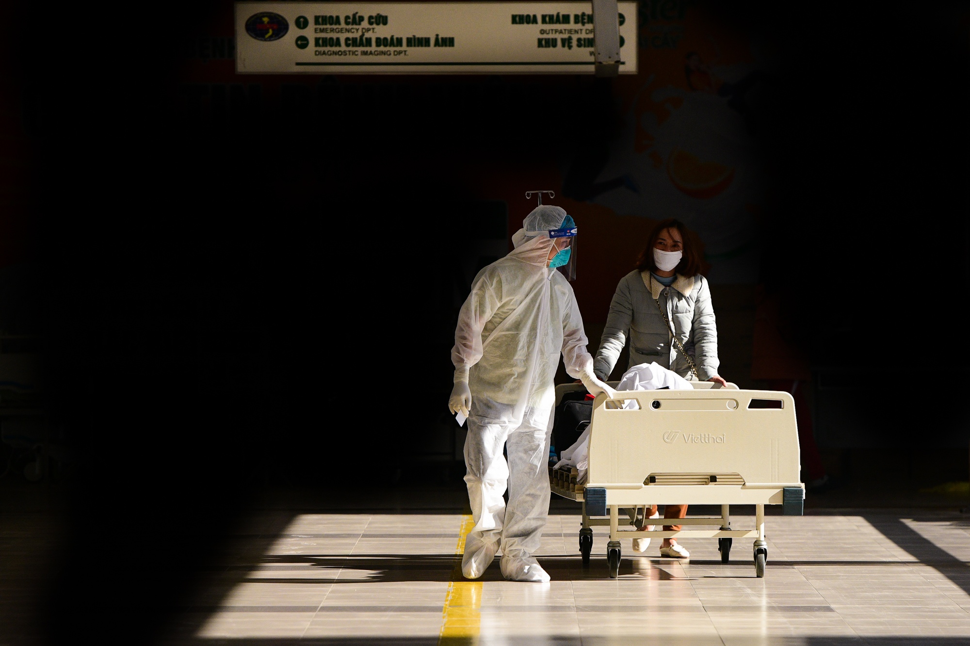 khoa cap cuu benh vien nhiet doi trung uong,  cap cuu F0 anh 1