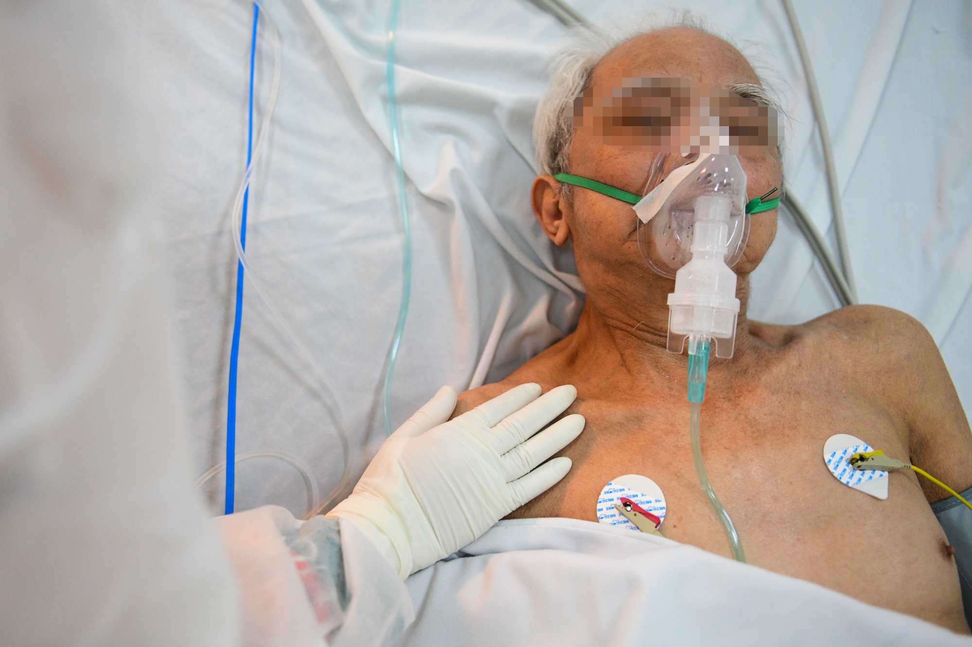 khoa cap cuu benh vien nhiet doi trung uong,  cap cuu F0 anh 10