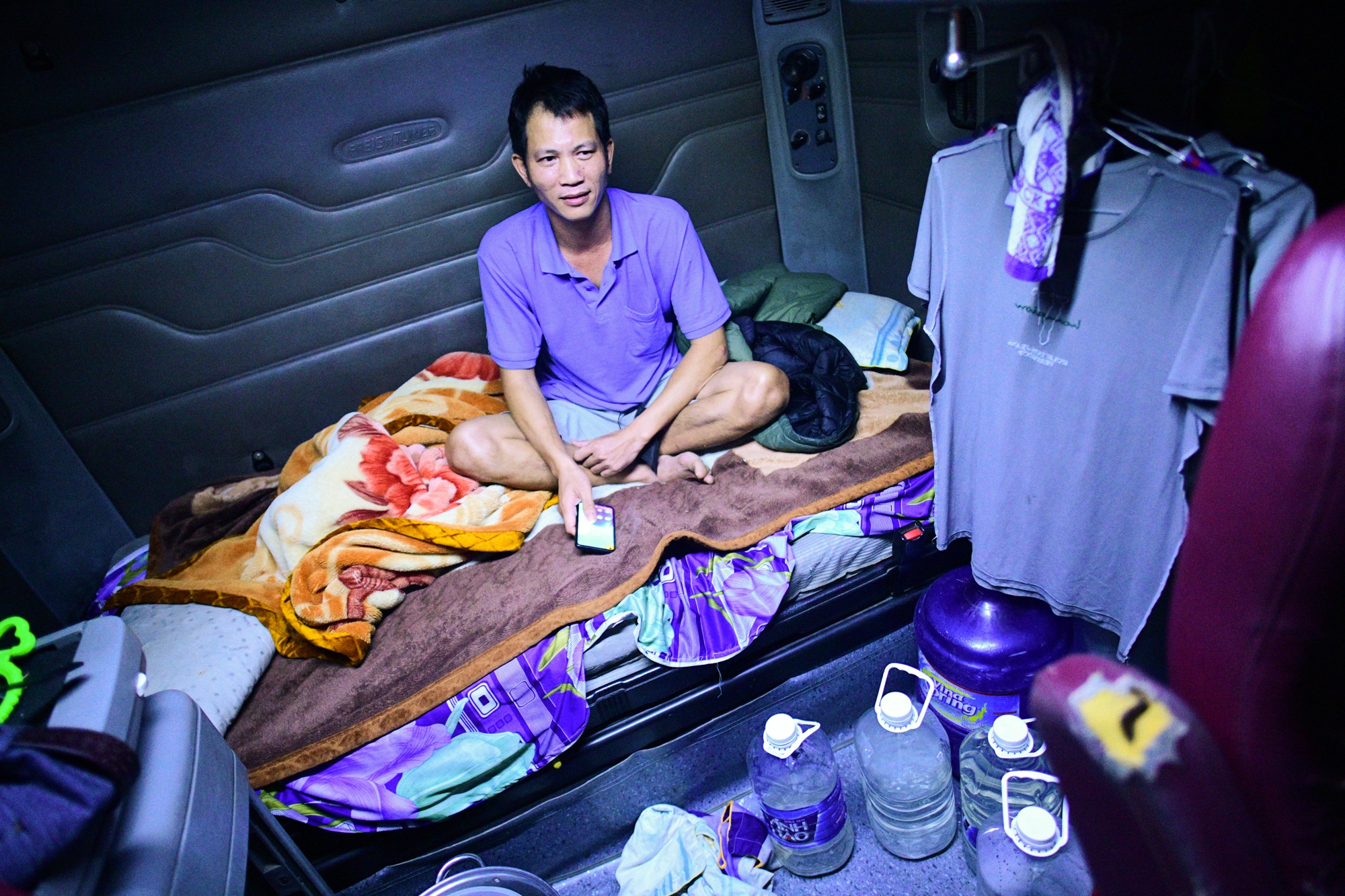 container un u o cua khau,  cua khau Tan Thanh tac nghen anh 6