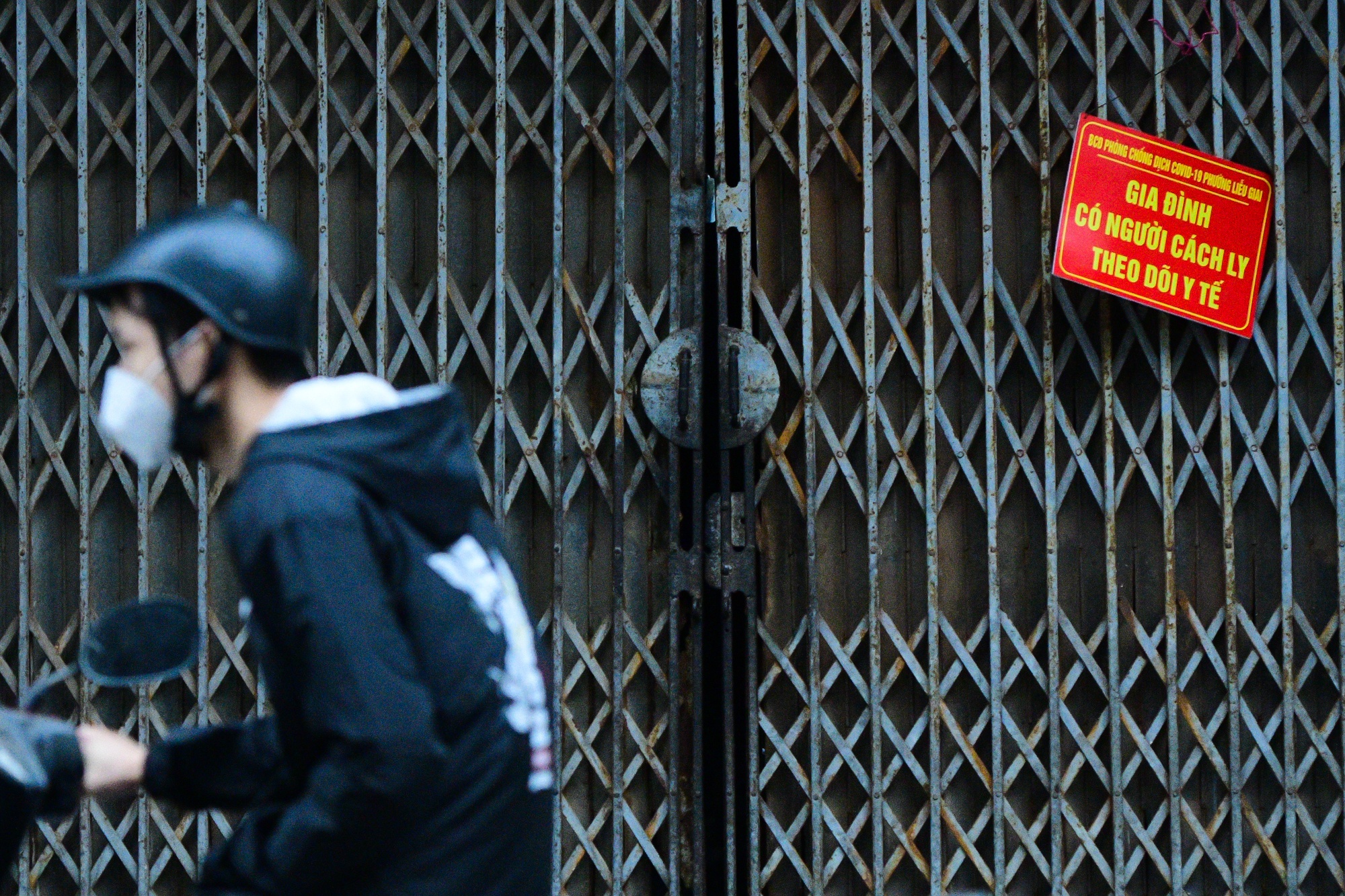 quan noi thanh ban mang ve,  duong pho vang ve,  vung nguy co cao anh 12